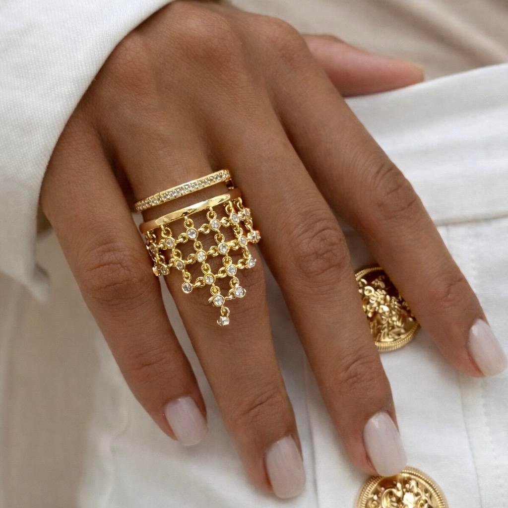 Statement Serisi – Crystal Cascade Yüzük (Gold)