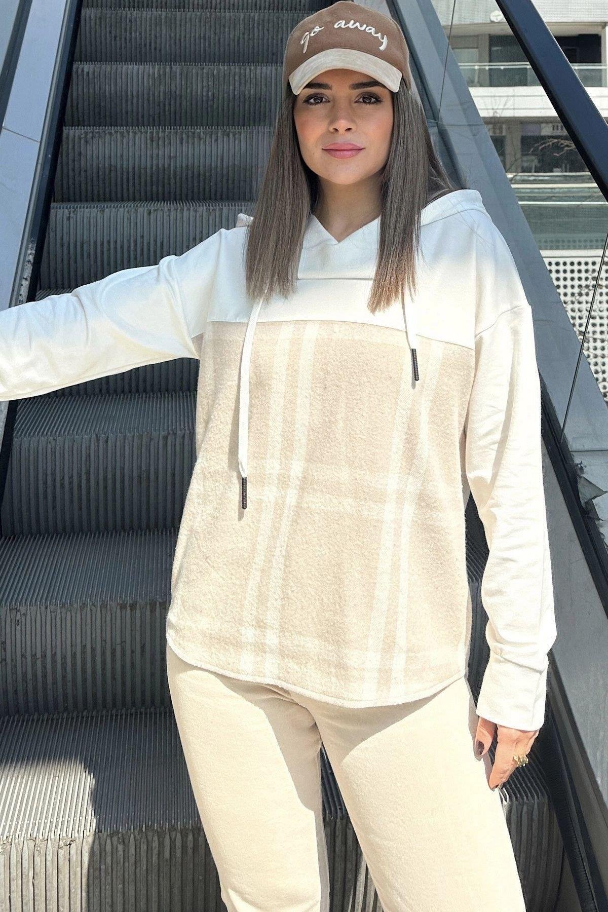 Kadın Bej Ekose Sweatshirt - 700-3565