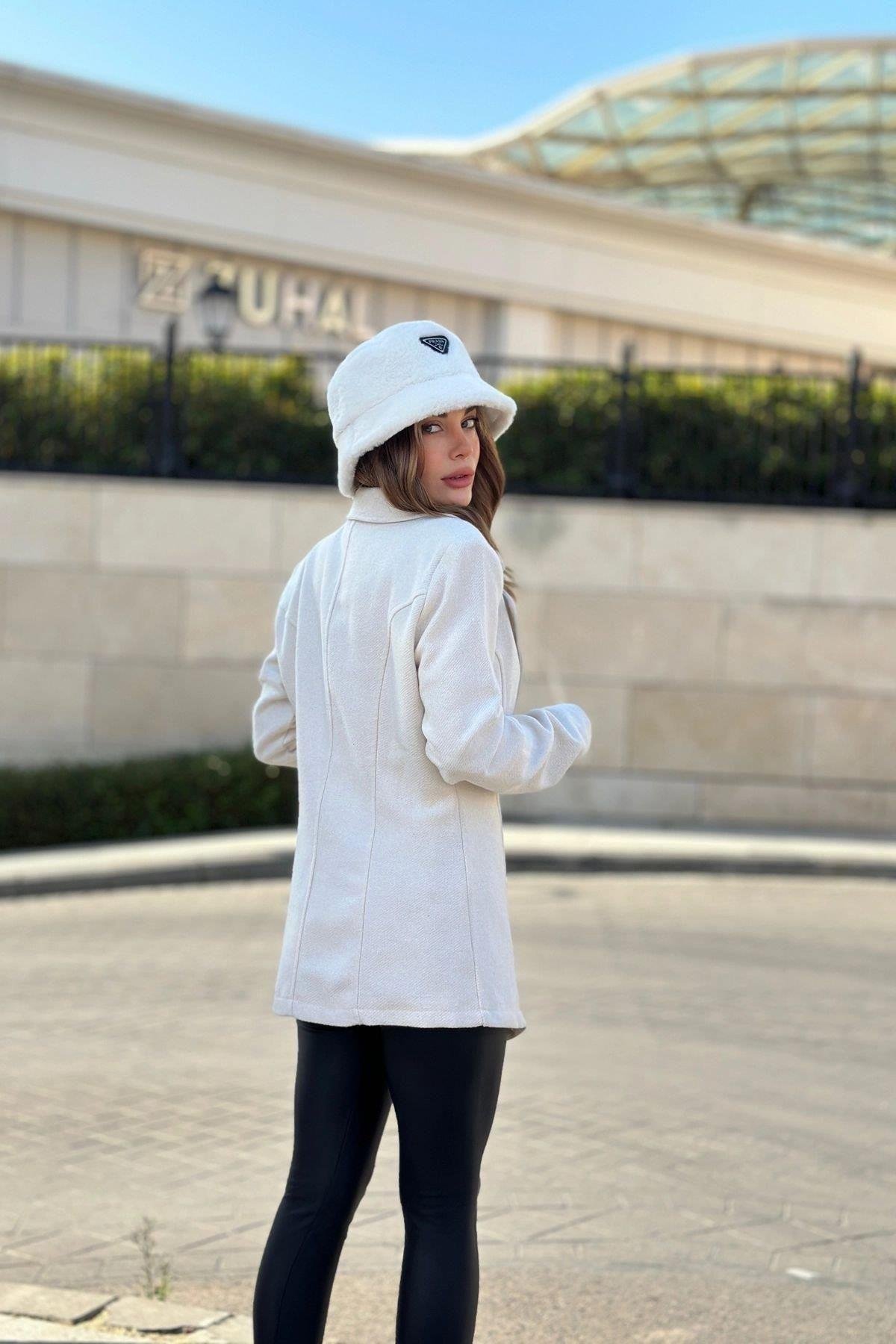 Kadın Beyaz Blazer - 700-3449