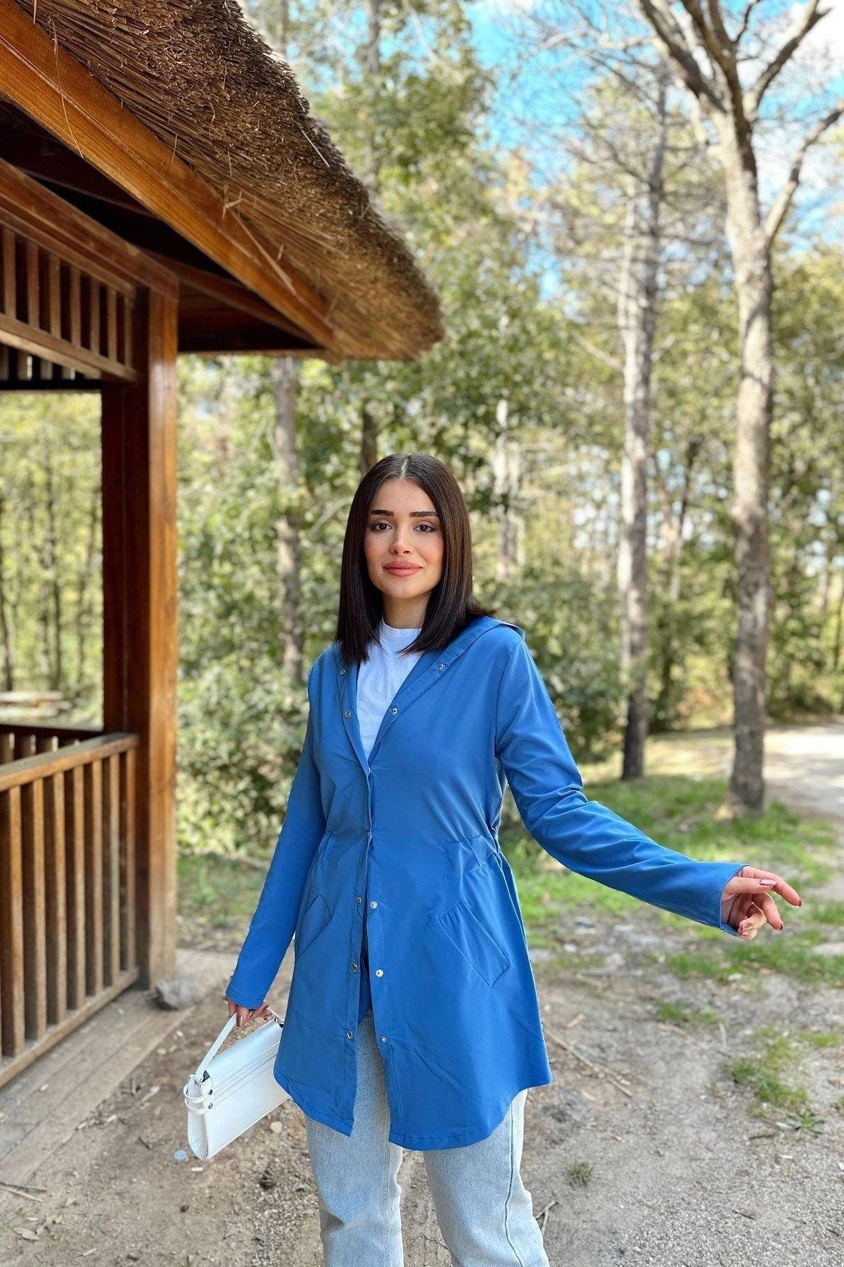 Kadın Mavi Yağmurluk - 700-3233