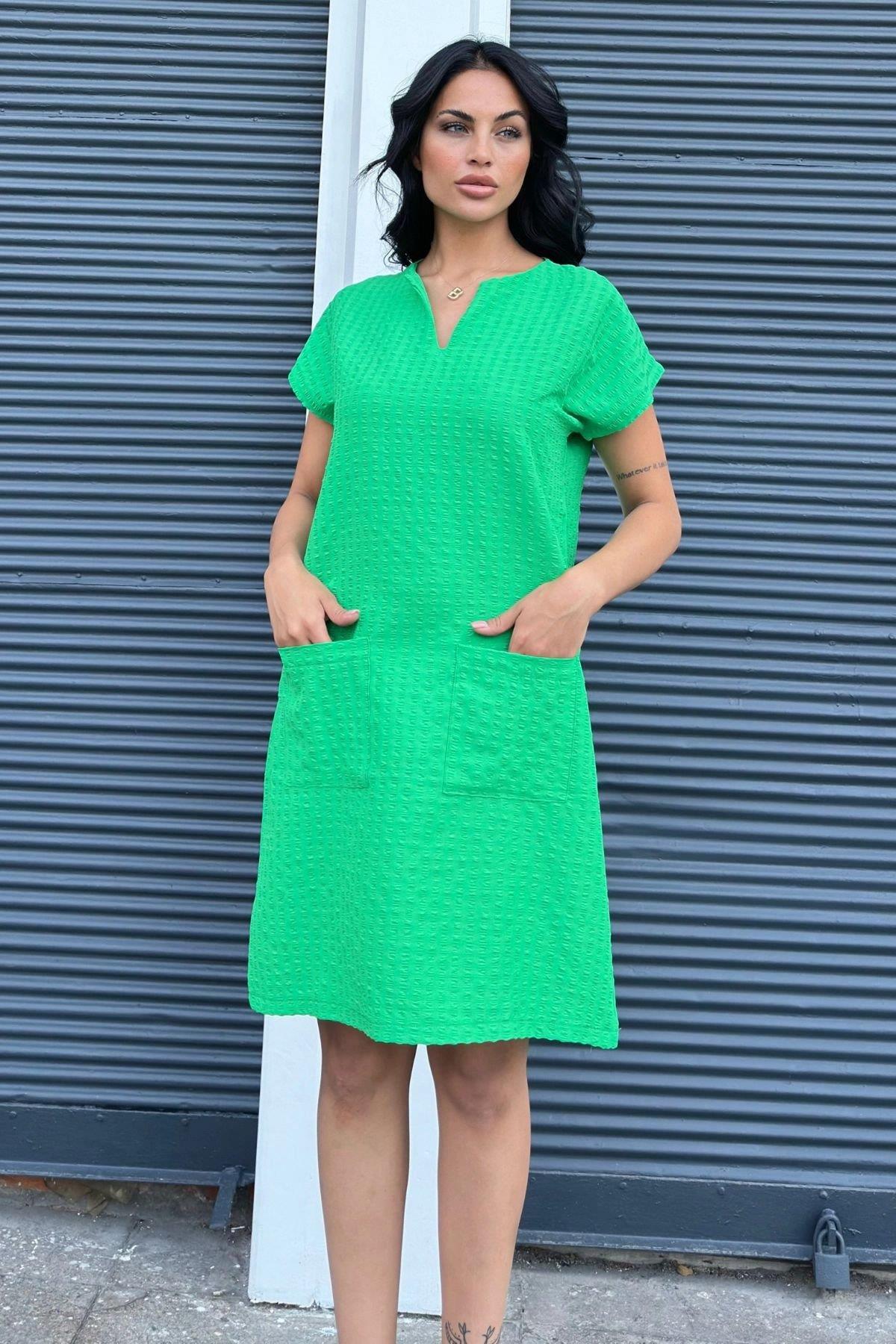 kadin-yesil-elbise-700-3655-00-9eb.jpg