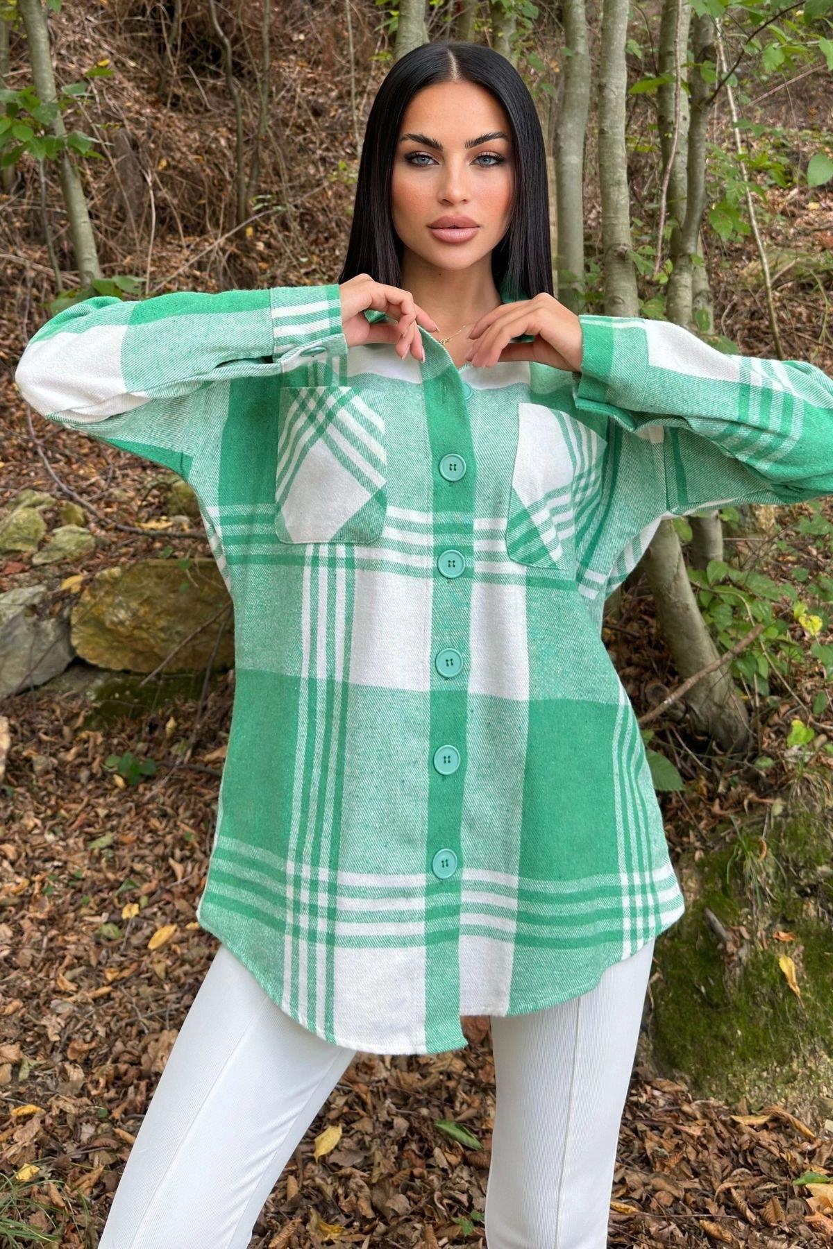 kadin-yesil-gomlek-700-3539-2c47c8.jpg