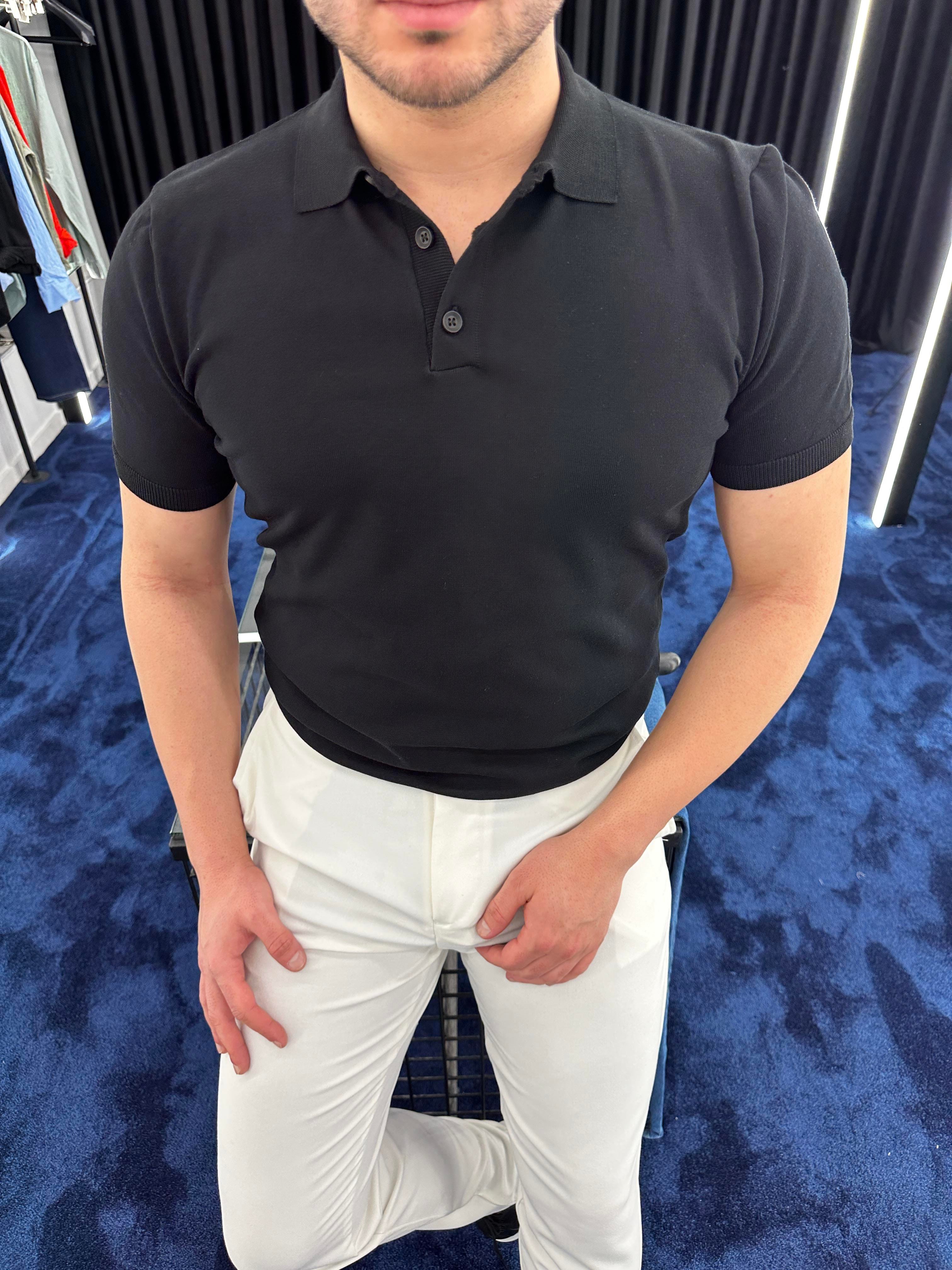 Siyah Polo Yaka  Düğmeli Kısa Kol T-Shirt