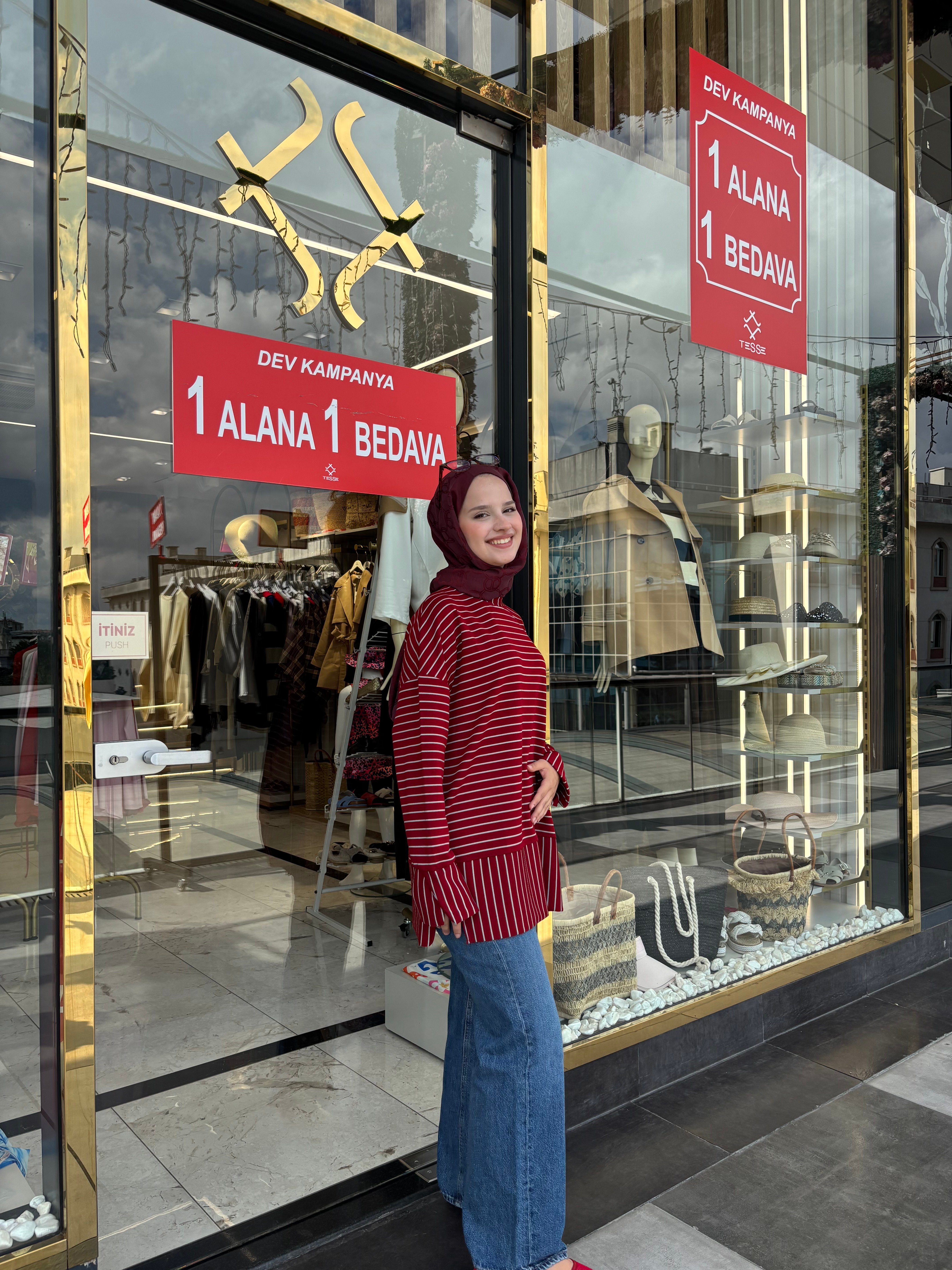 BORDO ÇİZGİLİ SWEETSHIRT