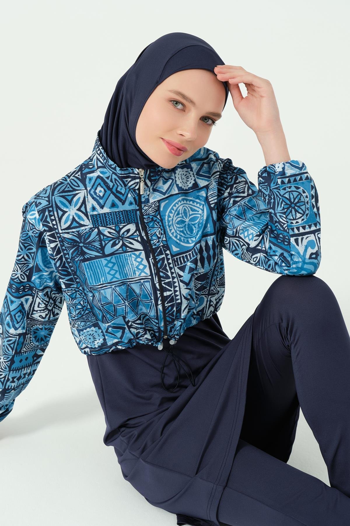 Desenli Crop Tesettür Mayo Lacivert