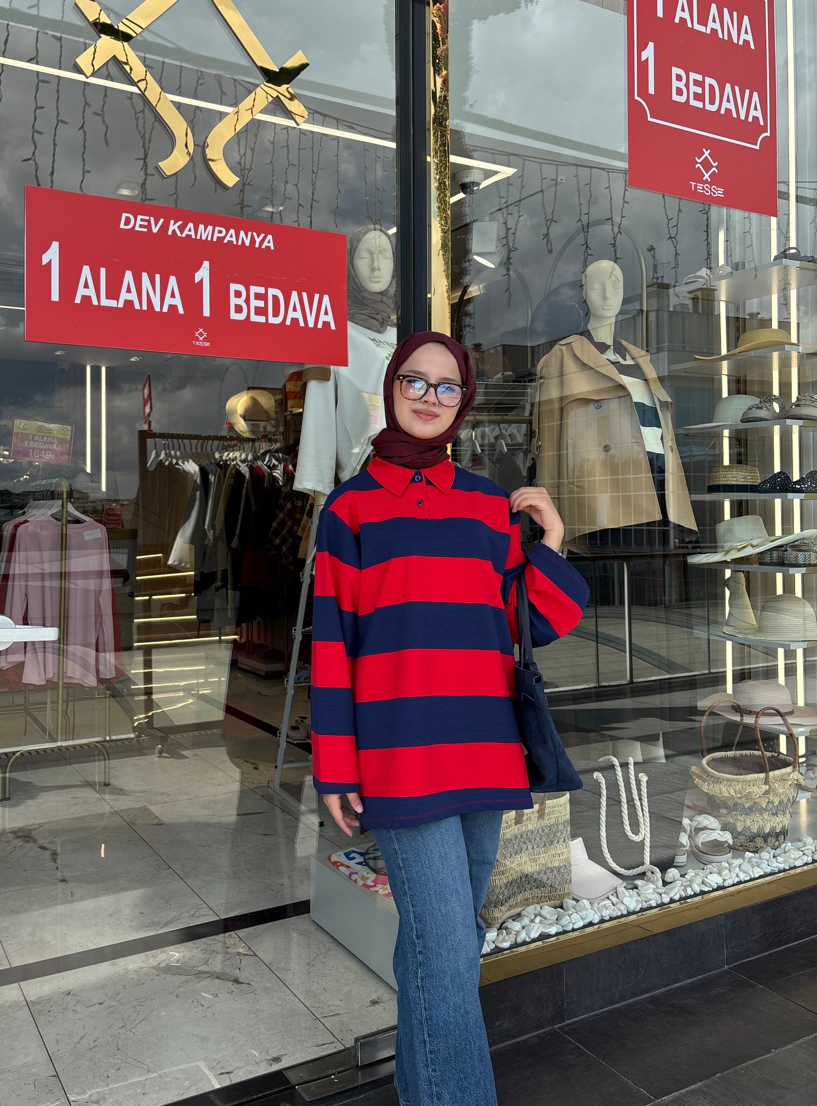 KIRMIZI POLO YAKA SWEETSHIRT