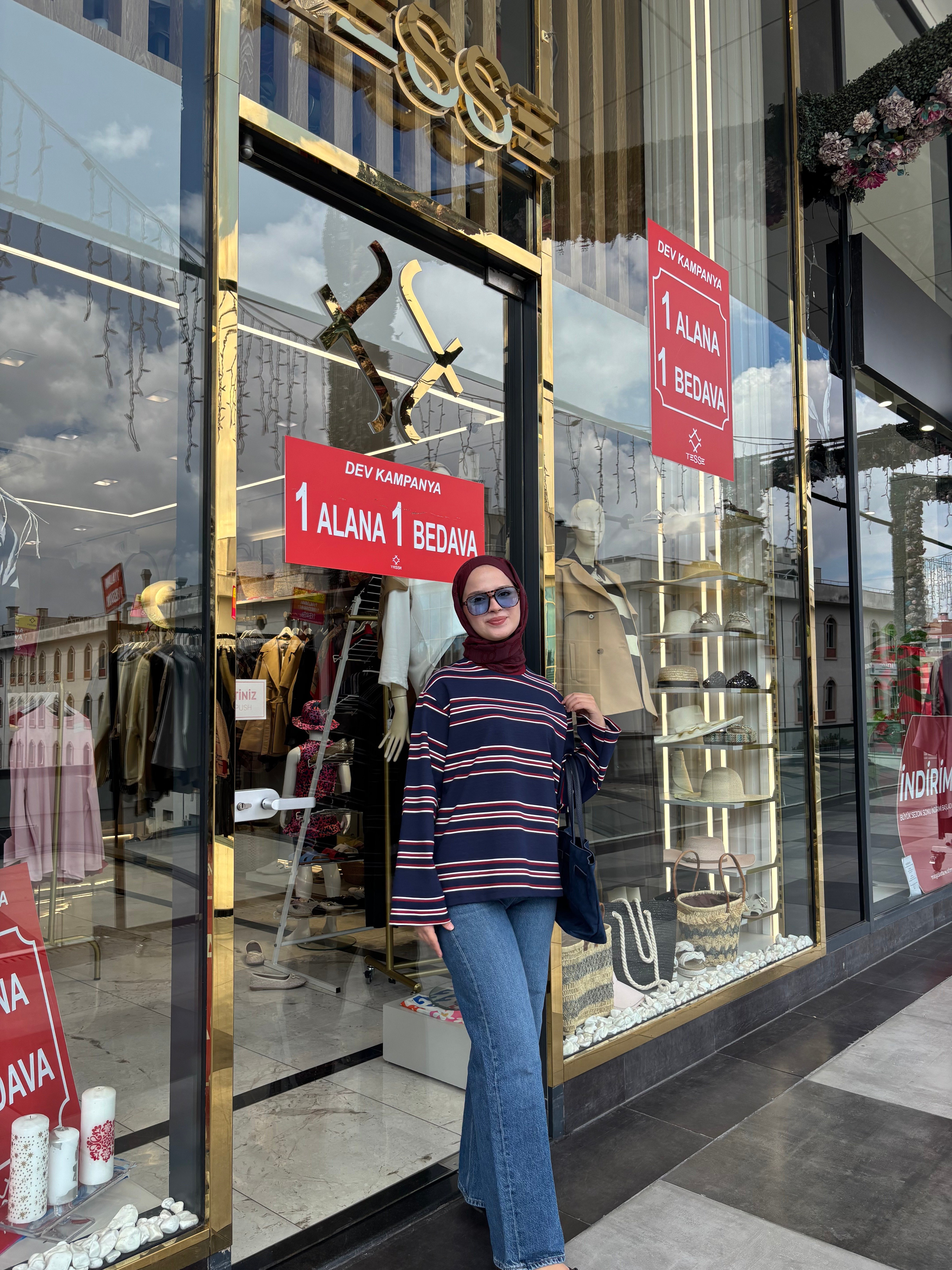 LACİVERT ÇİZGİLİ SWEETSHIRT