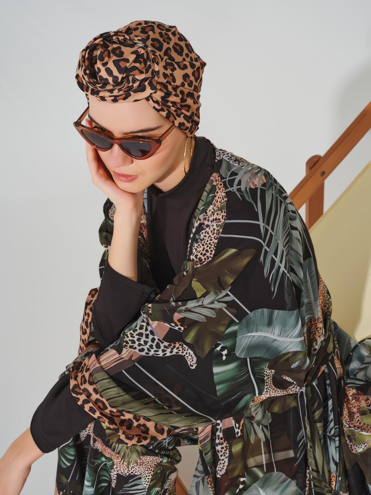 Leopar Desenli Pareo Siyah