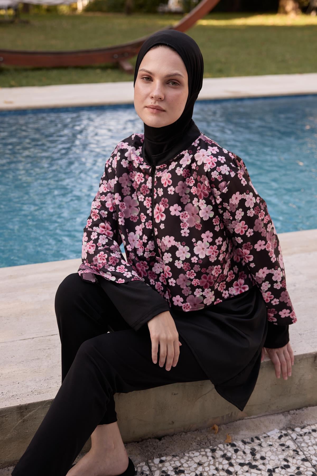 PEMBE YONCA DESENLİ TESETTÜR MAYO