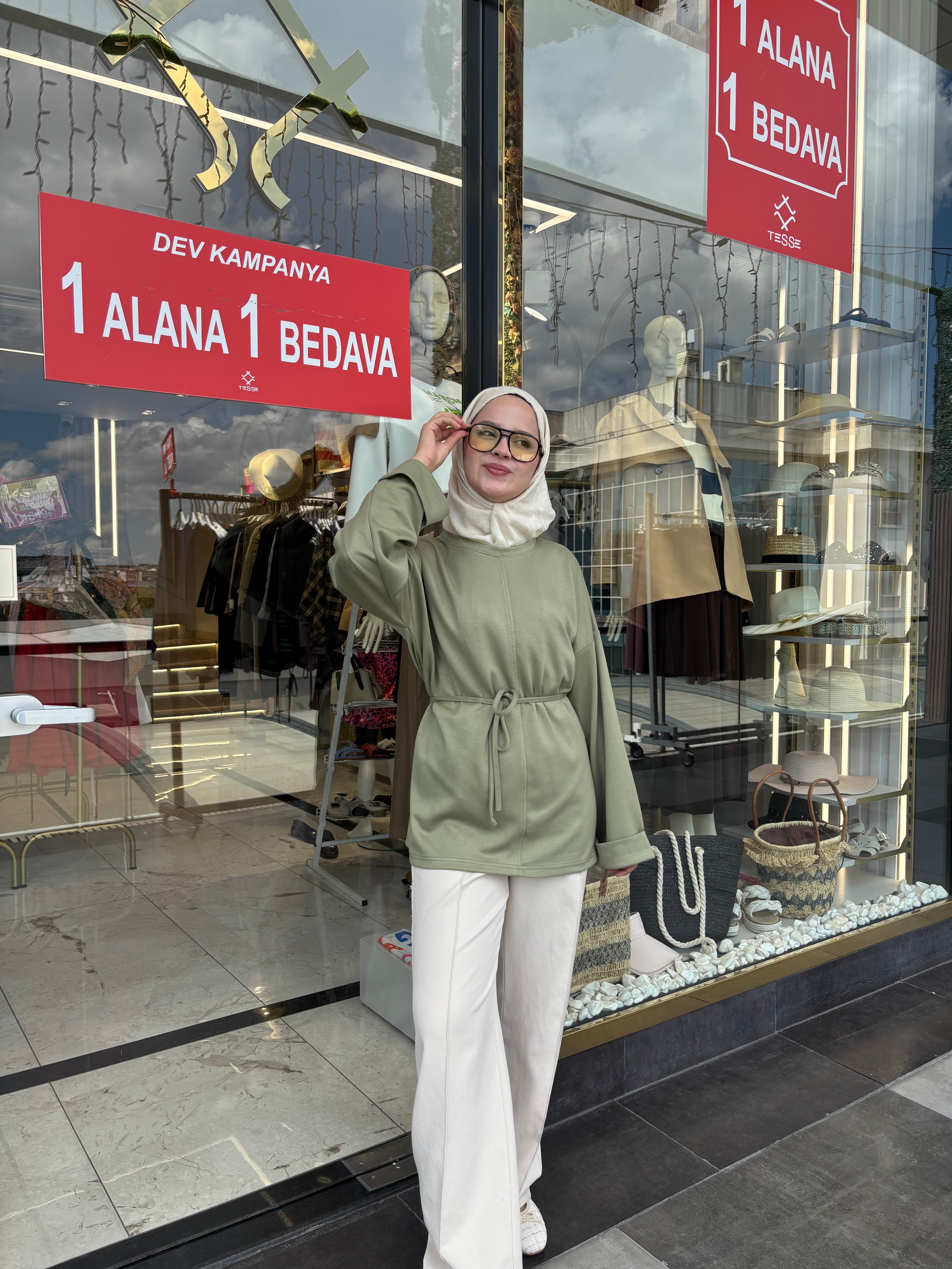 YEŞİL SWEETSHIRT