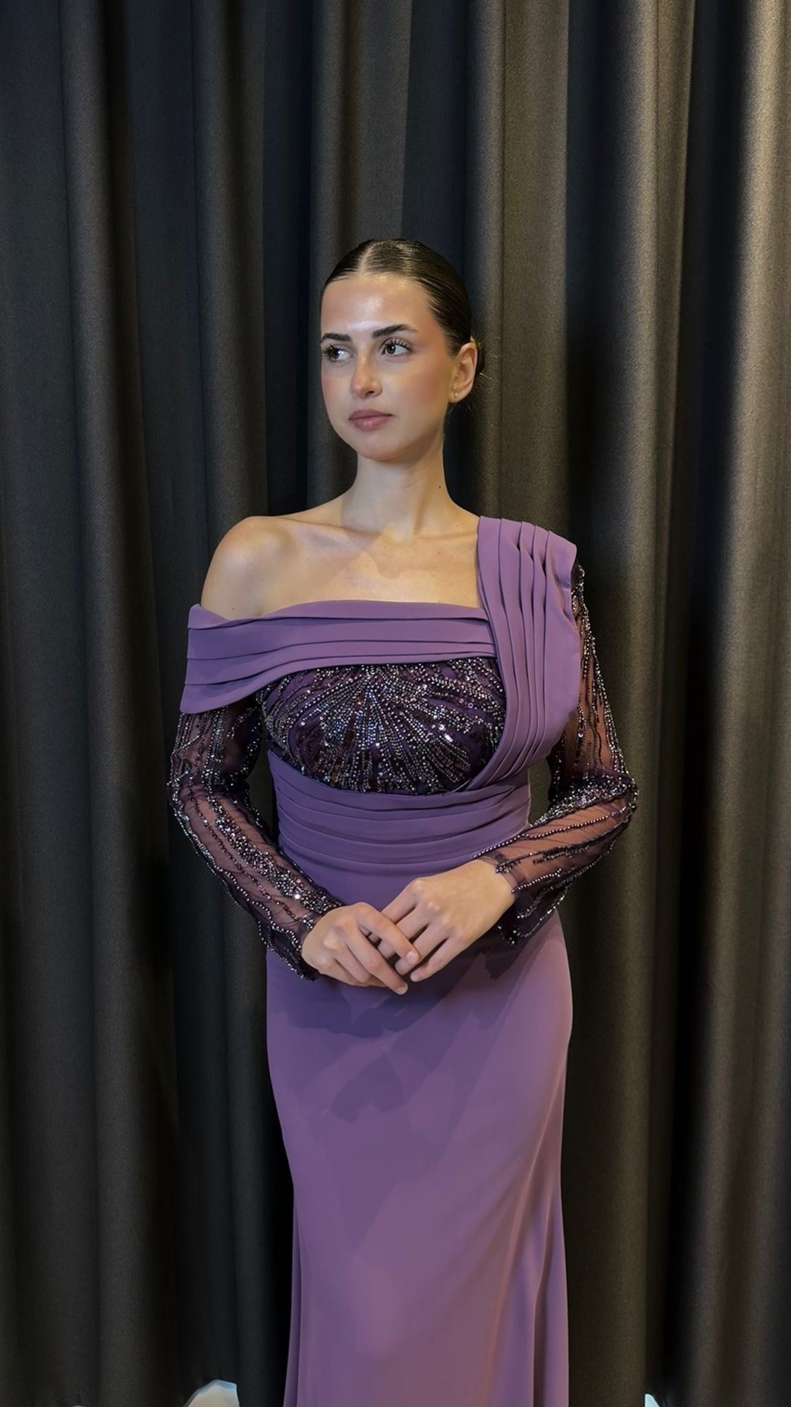 Mor Tek Omuz Drape Detaylı Payet ve Boncuk İşlemeli Abiye