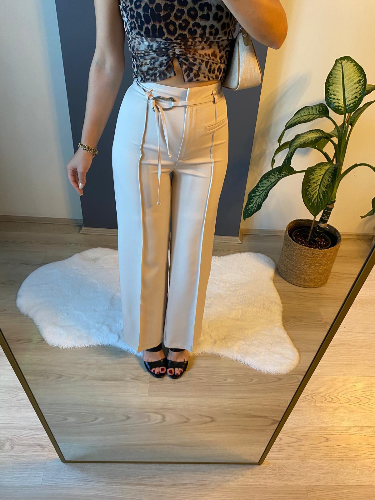 KREM BELDEN BAĞCIKLI PANTALON