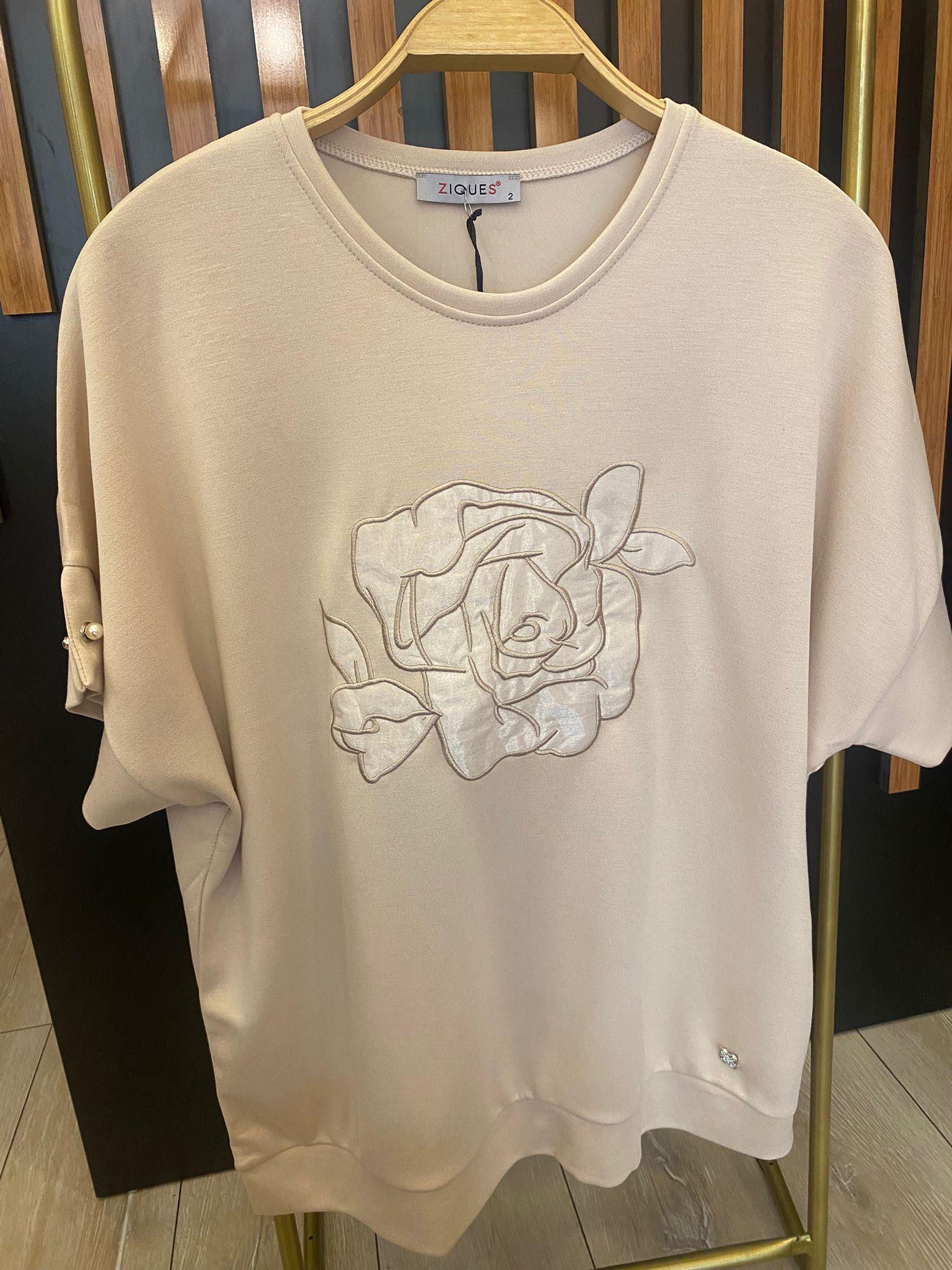 KREM GÜL DETAY BLUZ