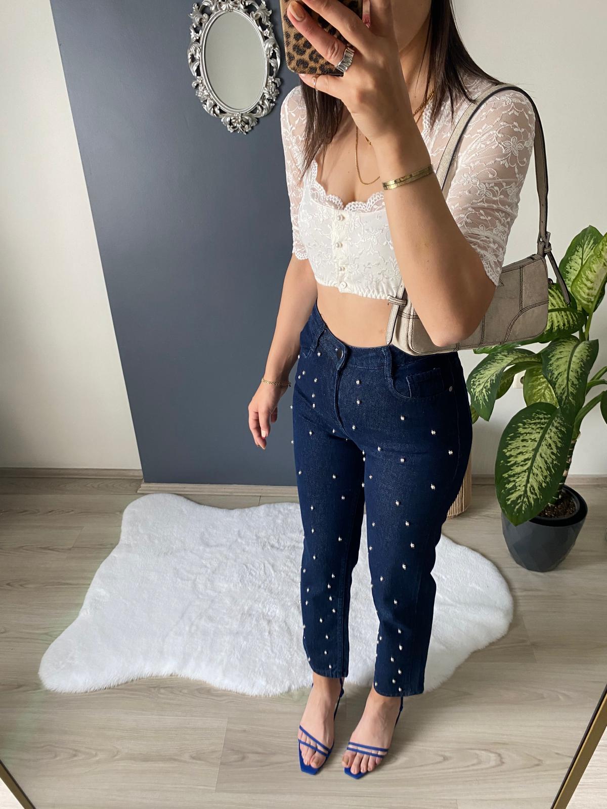 LACİVERT TAŞ DETAY JEAN