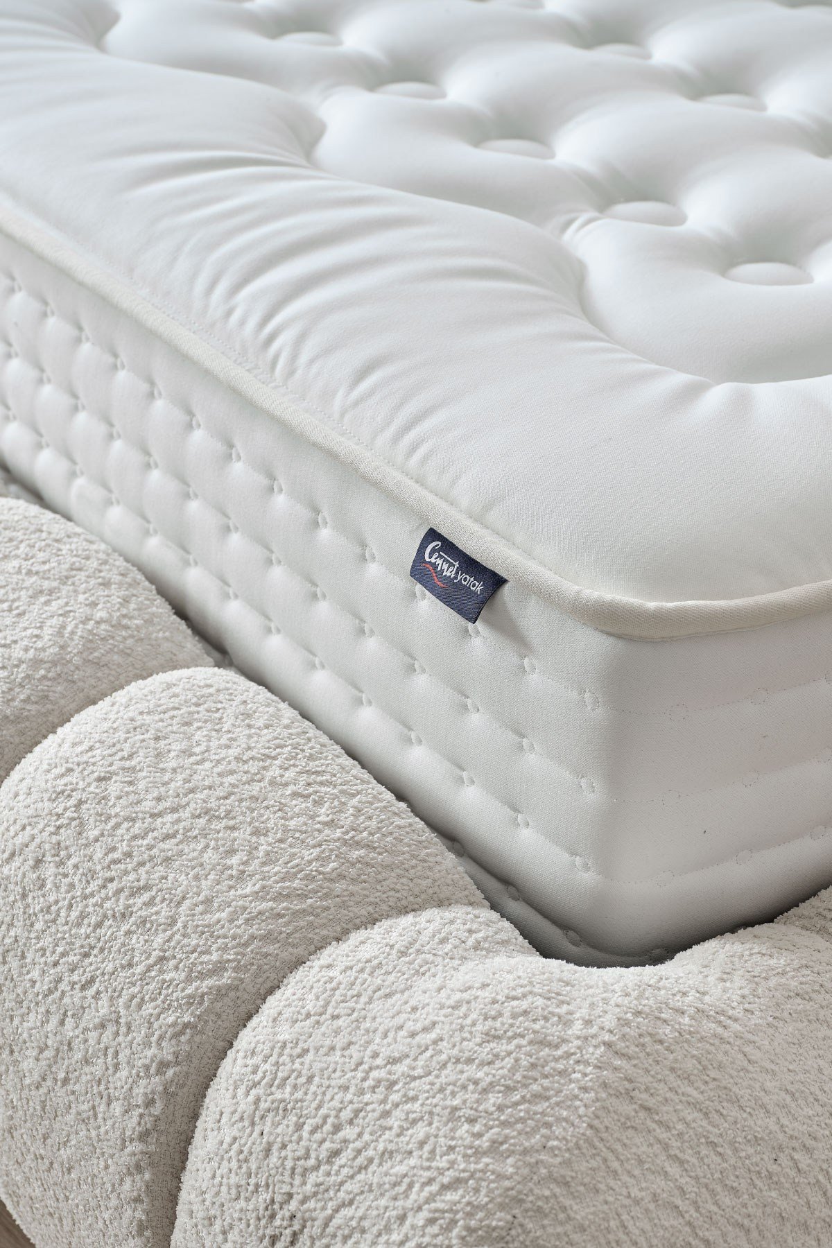 Cennet Yatak Avva Çift Kişilik 3’lü Set – Yatak + Baza + Başlık Soft Luxury Seri
