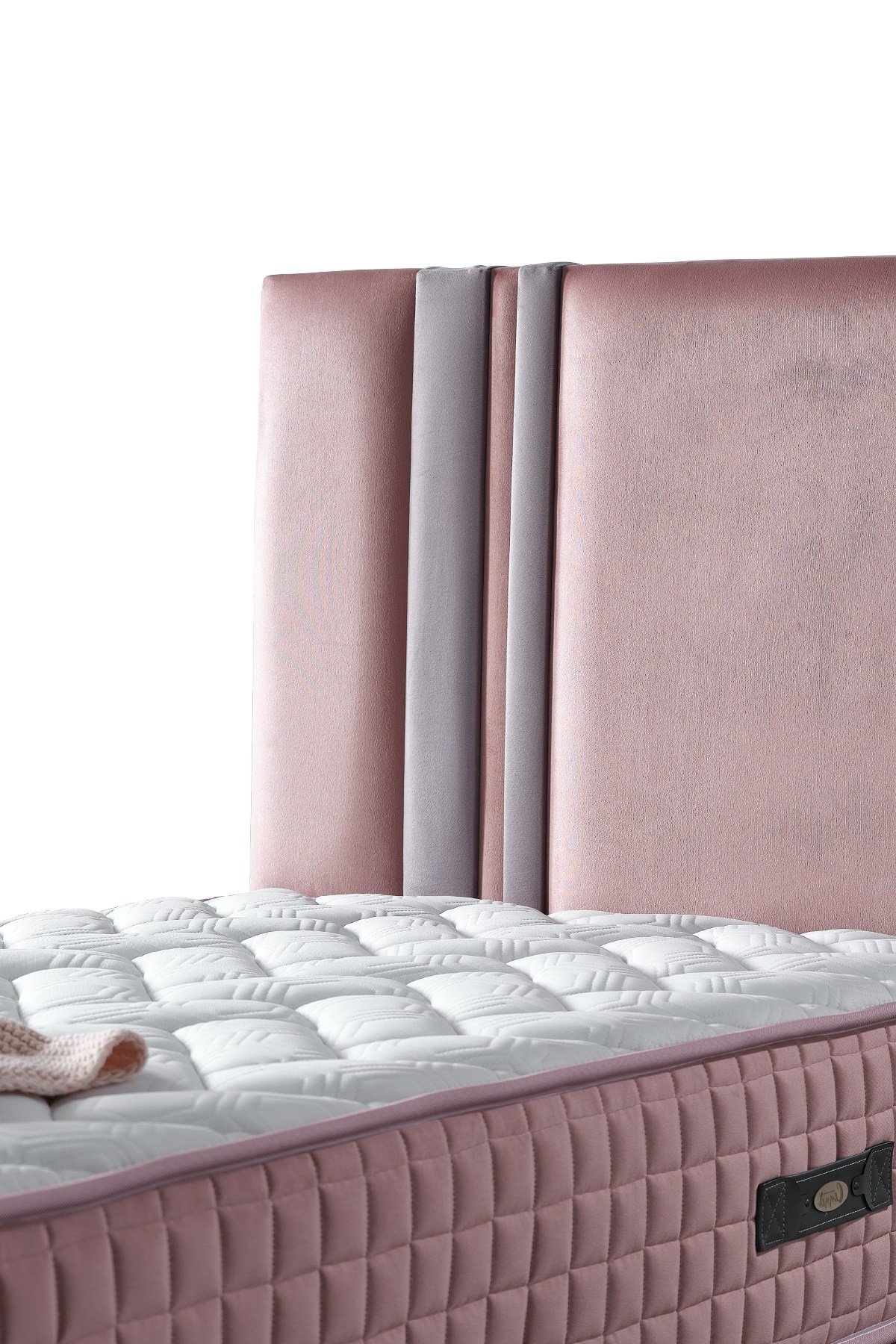 Cennet Yatak Pink Elegant 3 Parça Uyku Seti – Genç Kız Odaları İçin Özel Renk Tonlarıyla Uyumlu Yatak, Baza ve Başlık