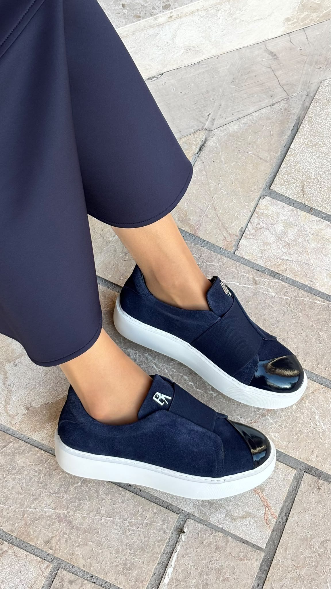 Düz Bantlı %100 Hakiki Deri Özel Seri Sneakers Lacivert