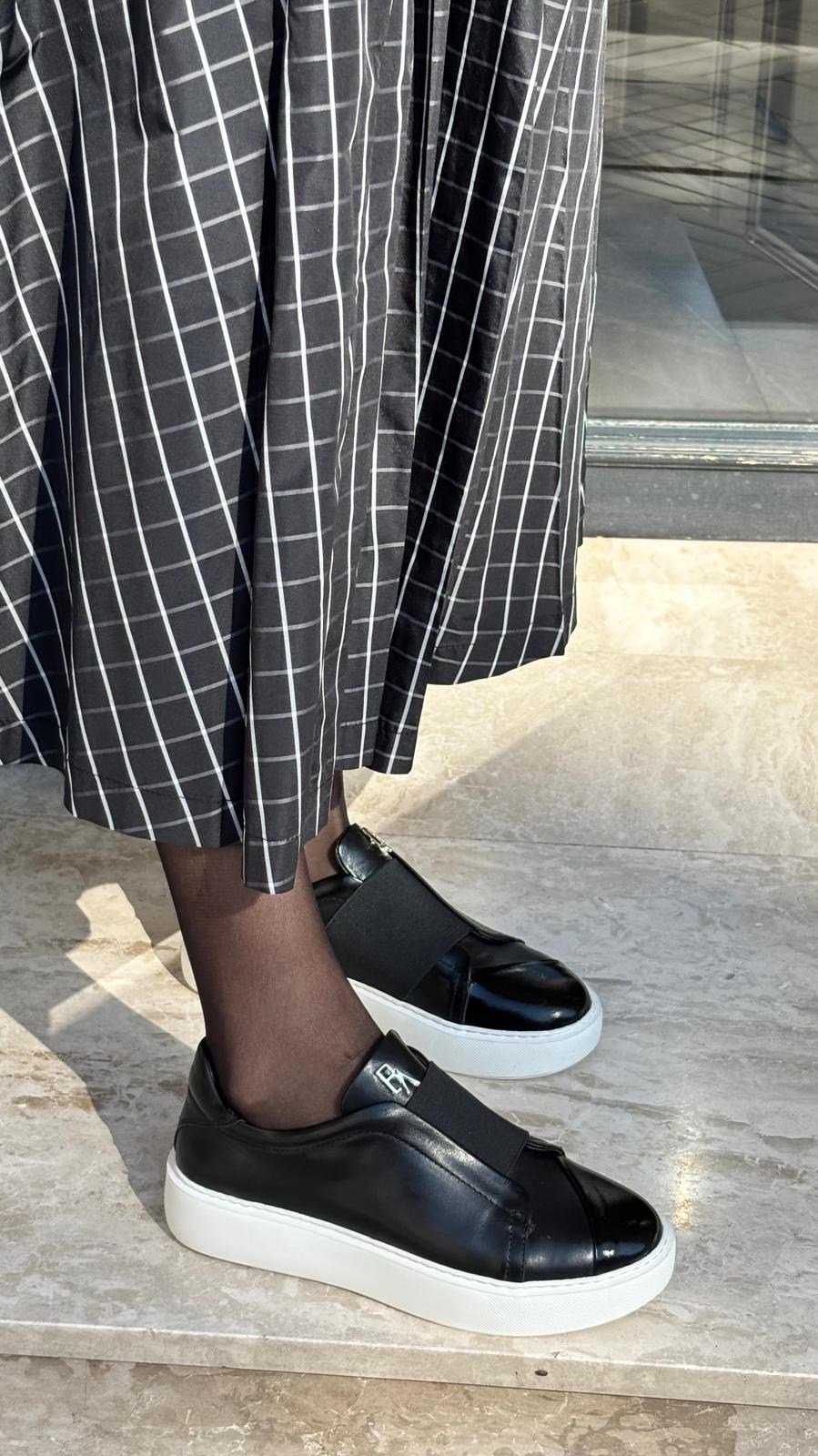Düz Bantlı %100 Hakiki Deri Özel Seri Sneakers Siyah