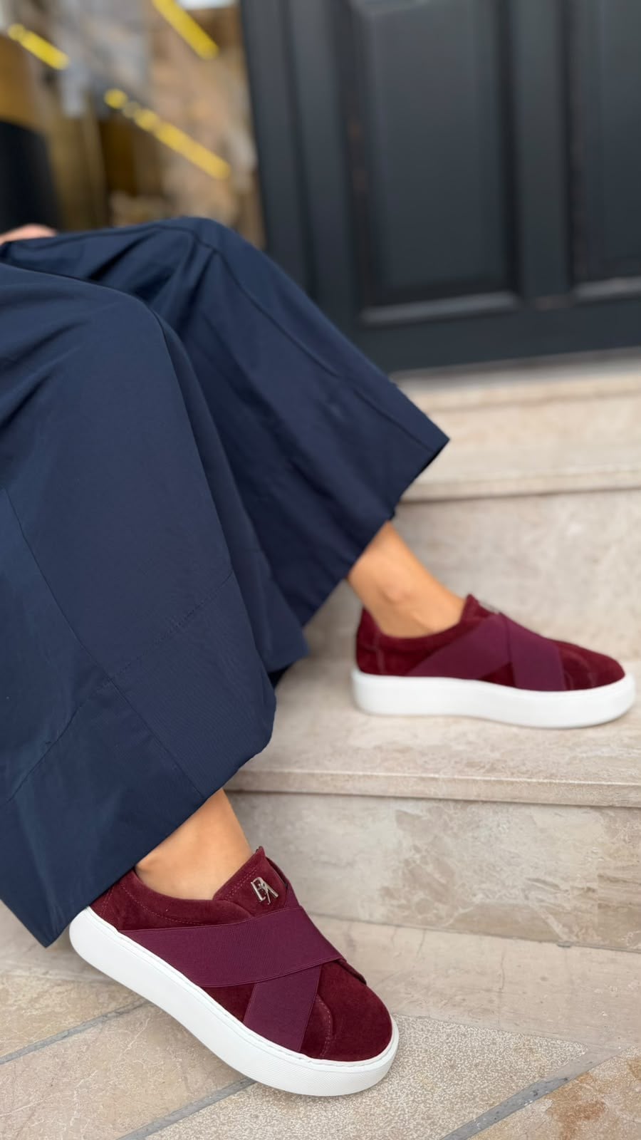 Düz Taban Çapraz Bantlı %100 Hakiki Deri Kadın Sneakers Bordo