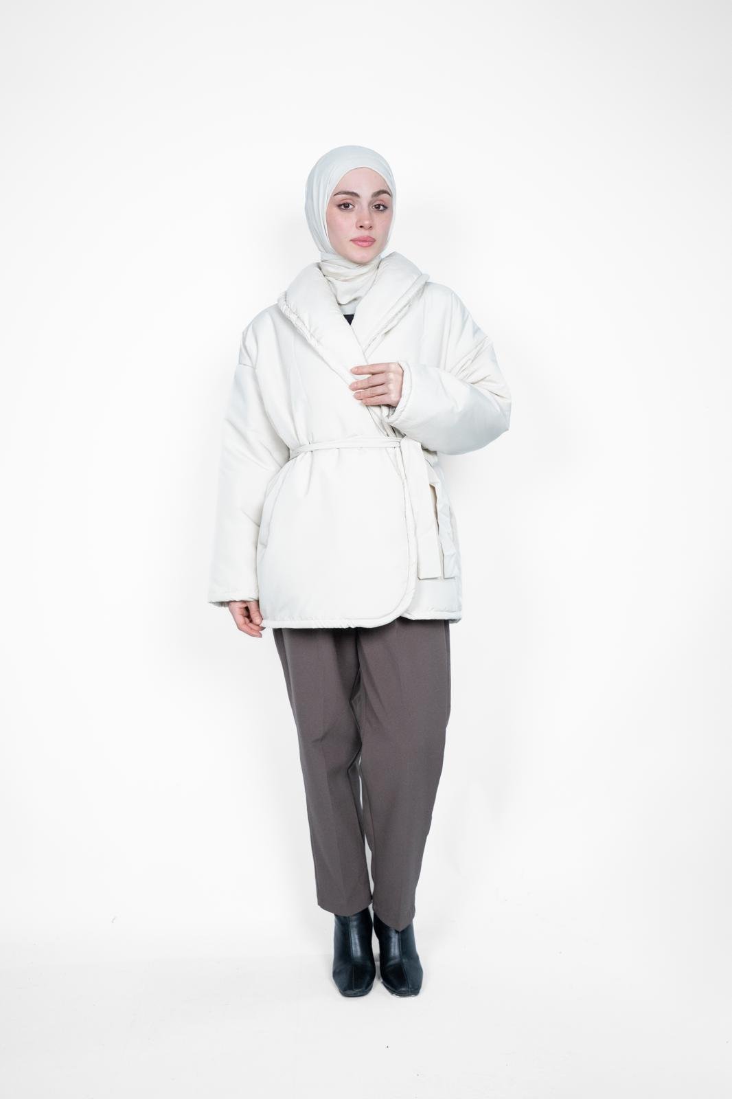 PREMİUM KUŞAKLI ŞİŞME MONT EKRU