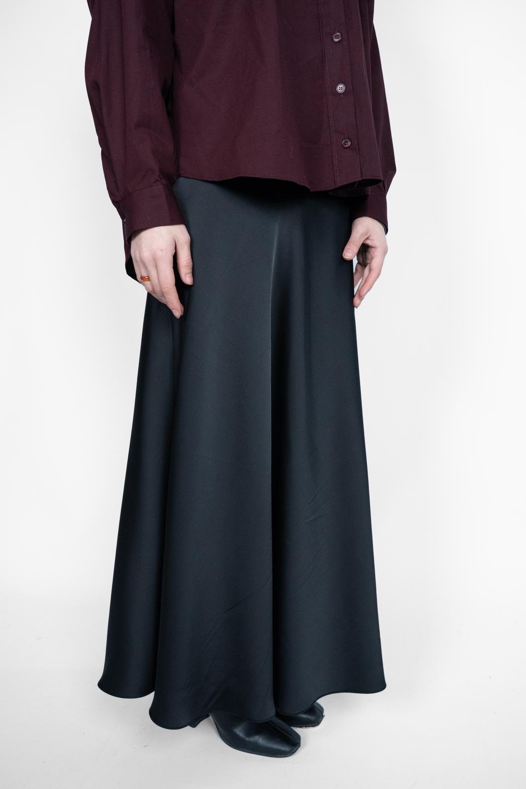 PREMİUM SATEN ETEK SİYAH