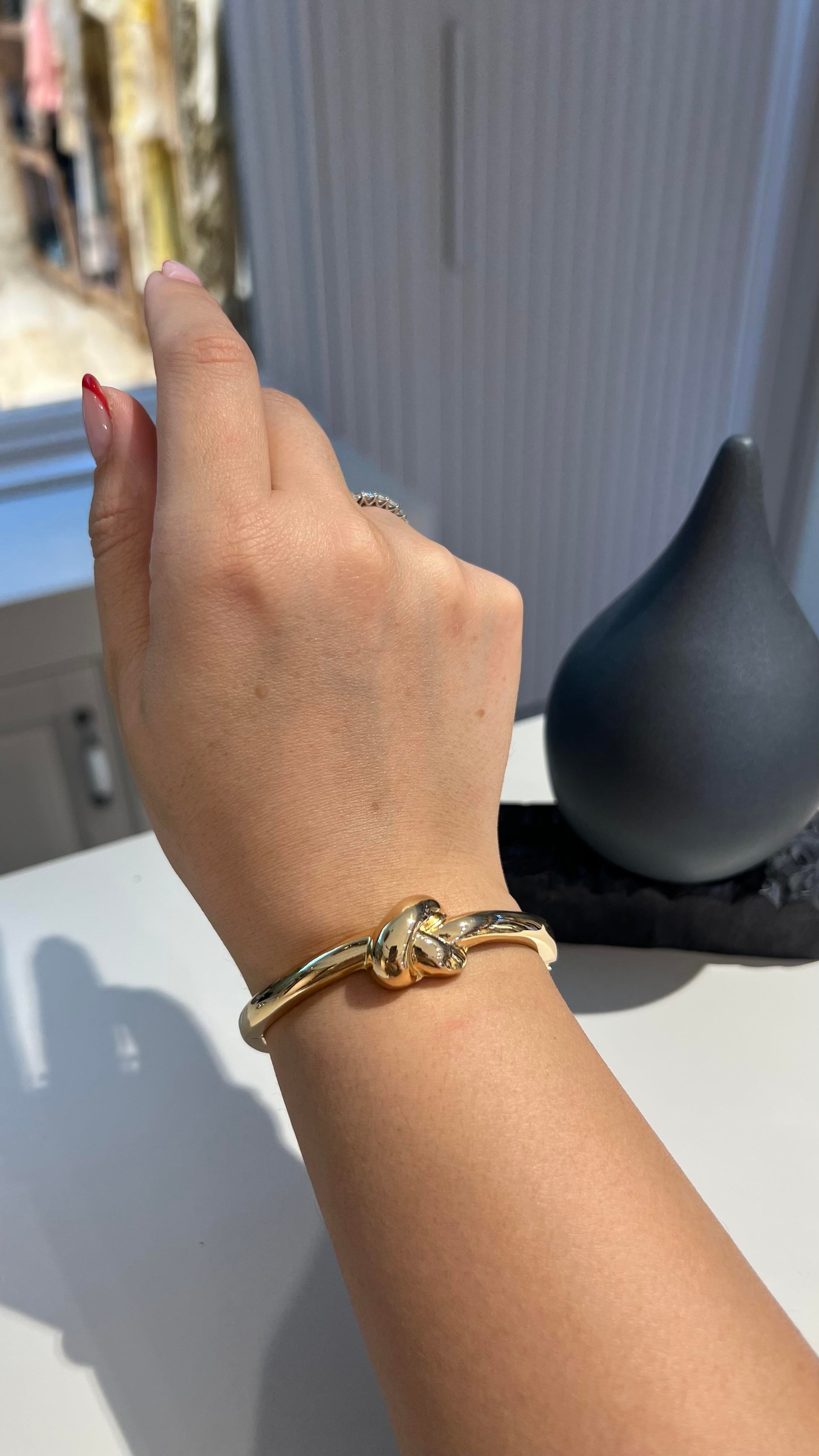GOLD KELEPÇE BİLEKLİK