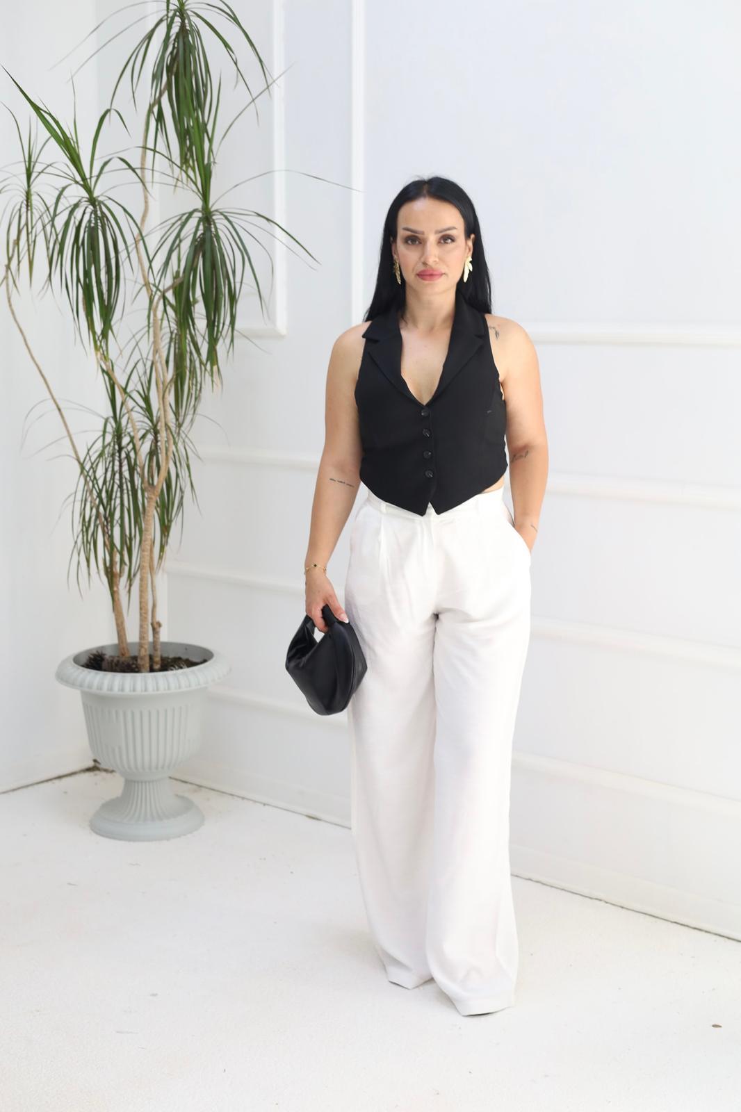 SİYAH CUT OUT YELEK