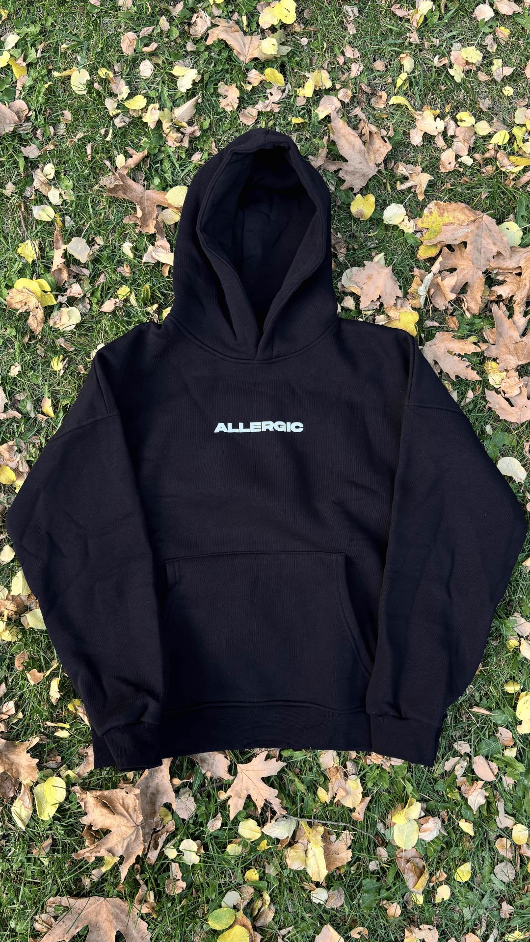 'Allergic to People' Siyah Oversize Sweatshirt