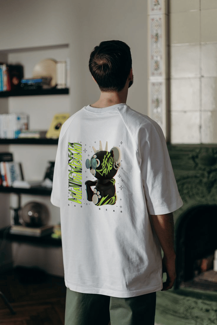 'Cute but Psycho' Beyaz Oversize Tişört