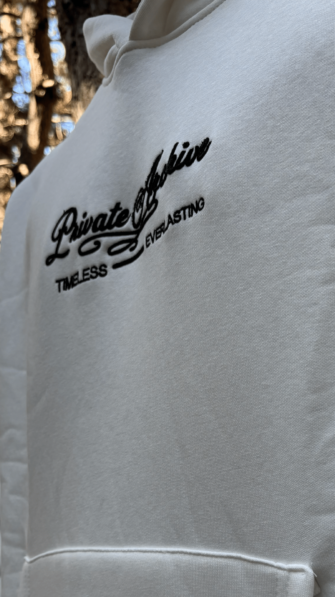'Monochrome Memory' Beyaz Oversize Sweatshirt