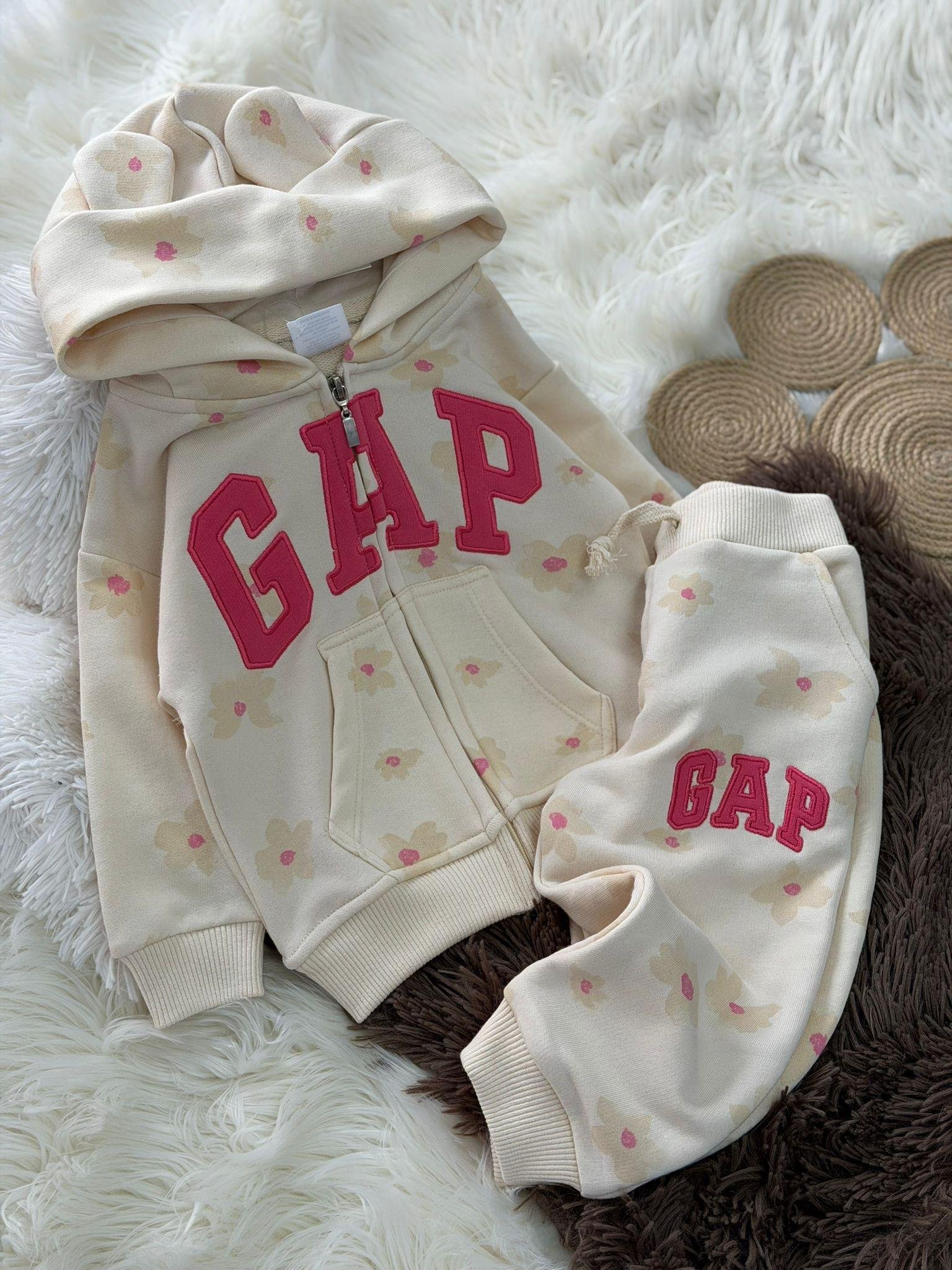 Gap Çiçek Desenli Femuarlı Takım