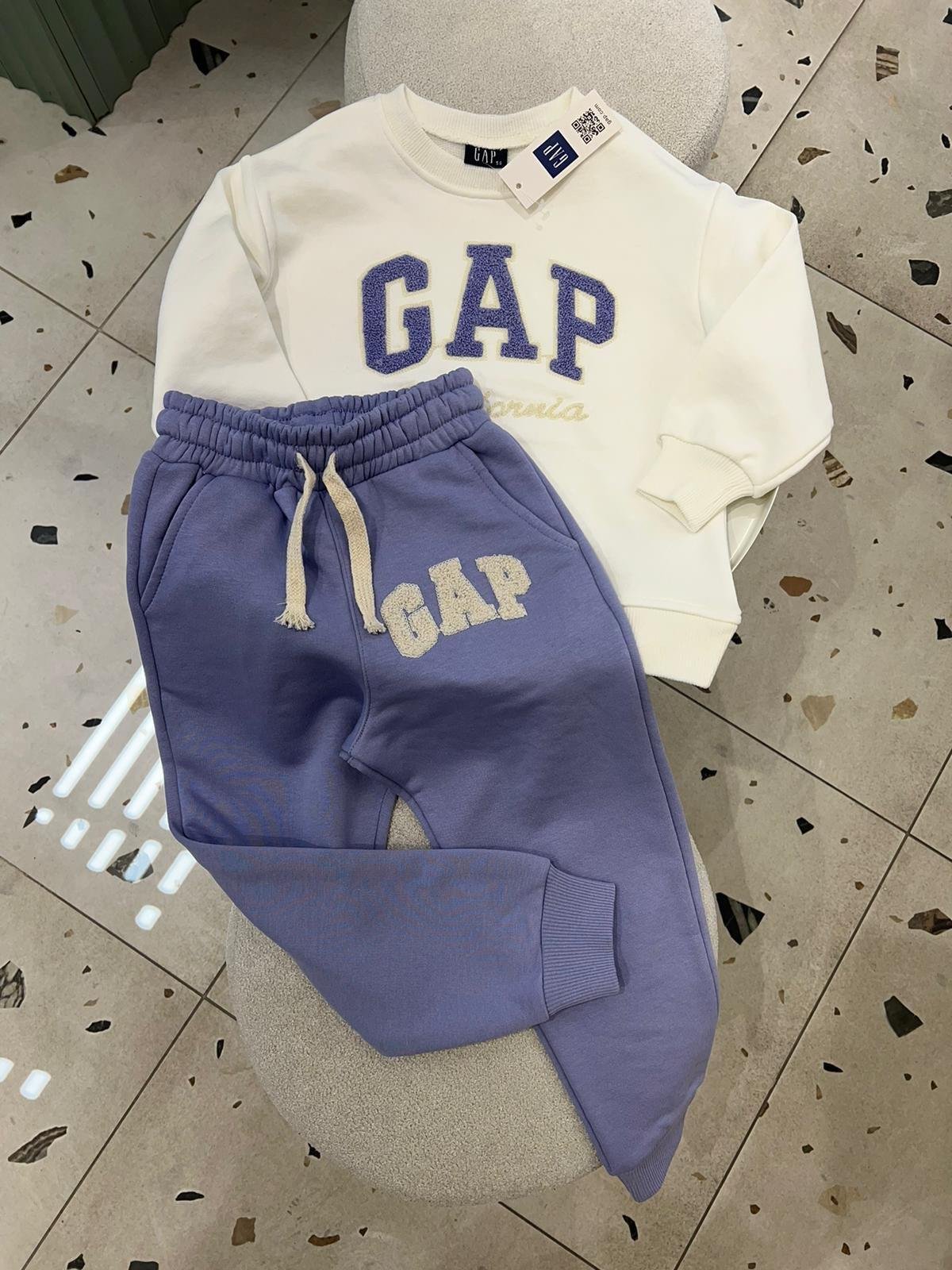 Gap Punch İşlemeli Takım Lila