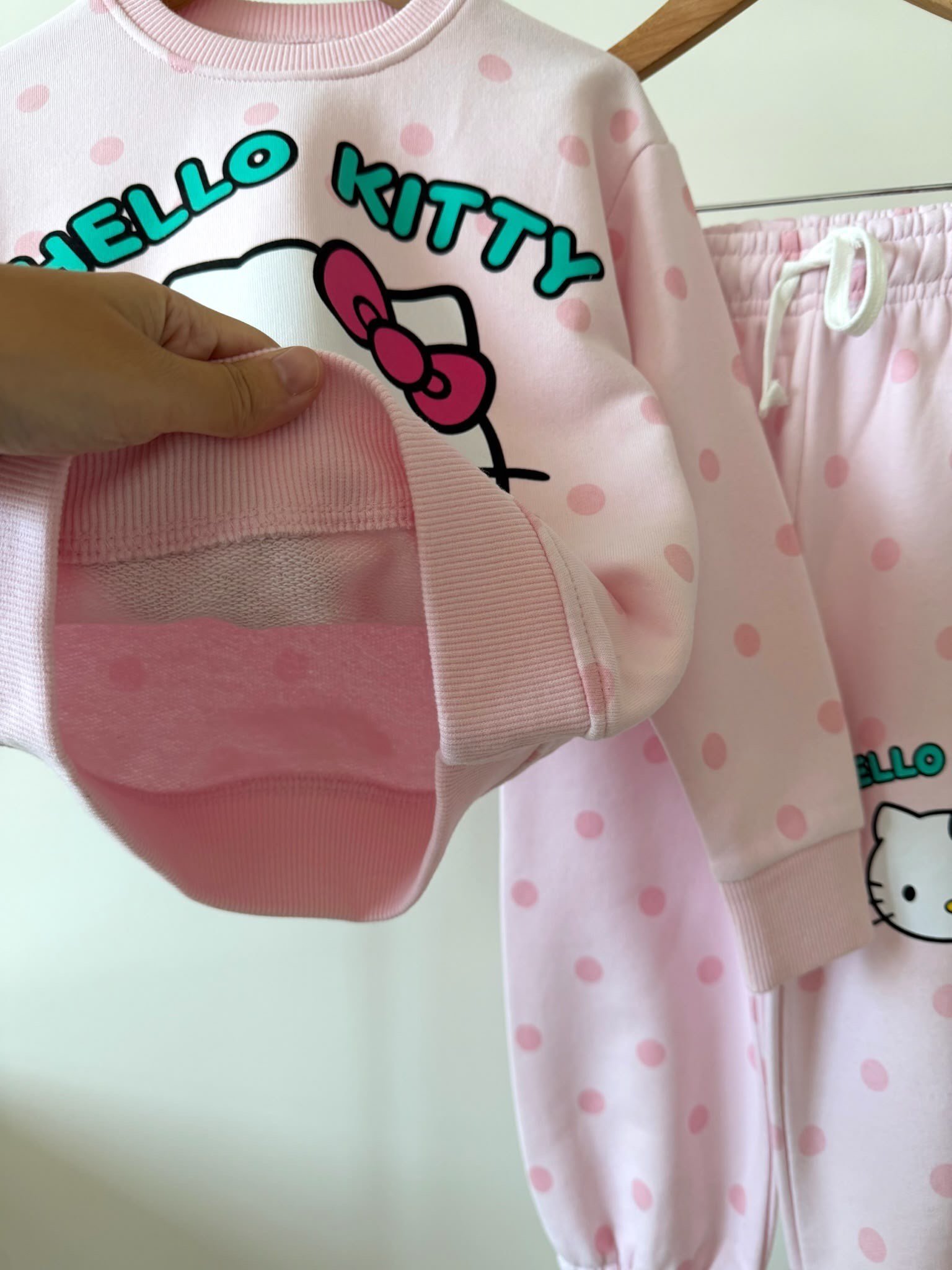 Hello Kitty Desenli Puanlı Eşofman Takım