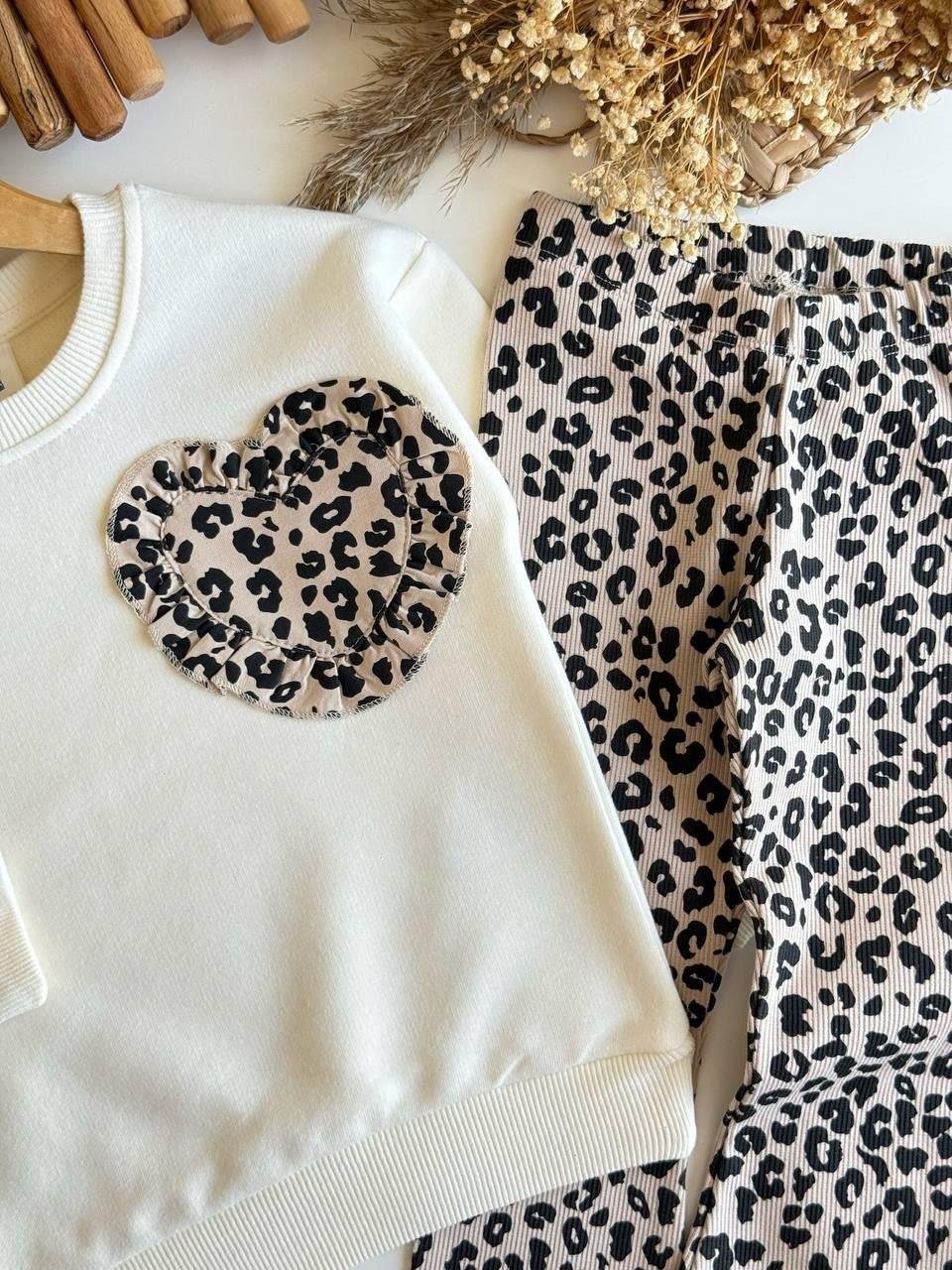 Leopar Desenli Taytlı Takım