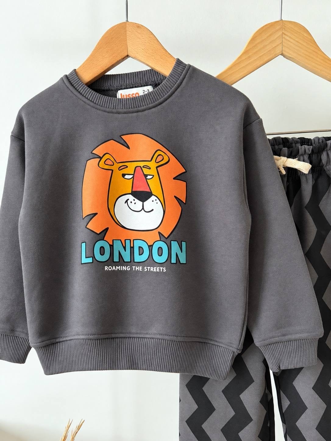 London Aslan Eşofman Takım