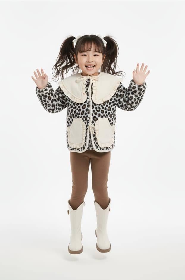 Polar Leopar Taytlı Takım