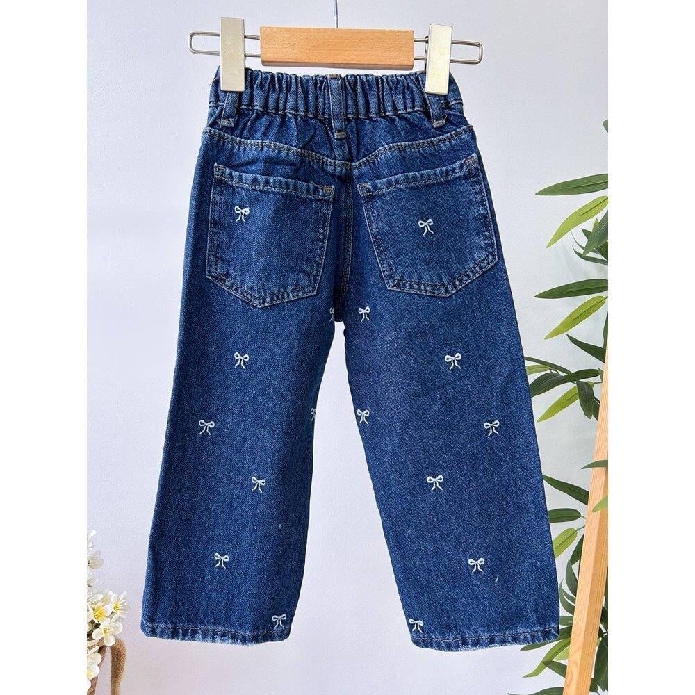 Zara Fiyonk İşlemeli Kot Pantolon