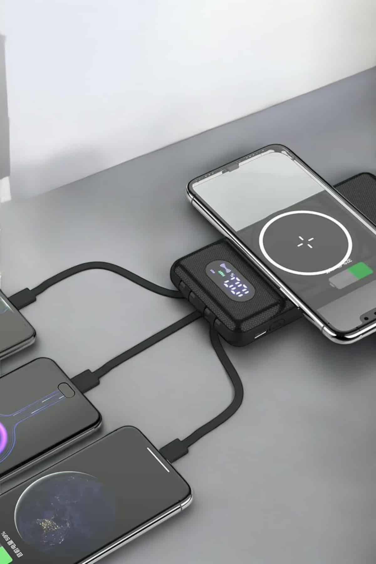 10.000 Mah Powerbank 4 Portlu Hızlı Şarj Dijital Göstergeli