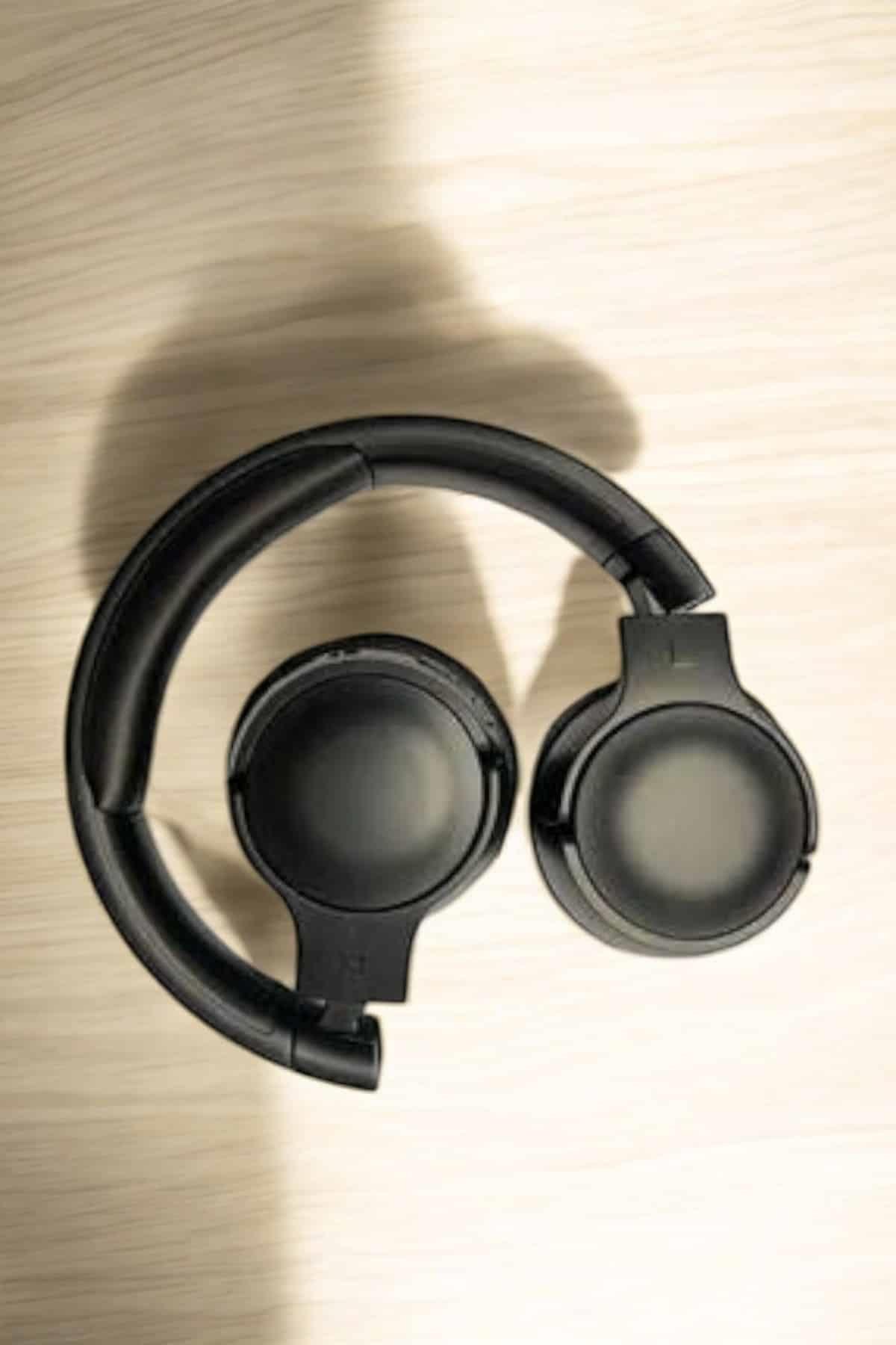 Kablosuz Bluetooth Kulaklık ANC/ENC Destekli Kulak Üstü Yüksek Ses Kaliteli