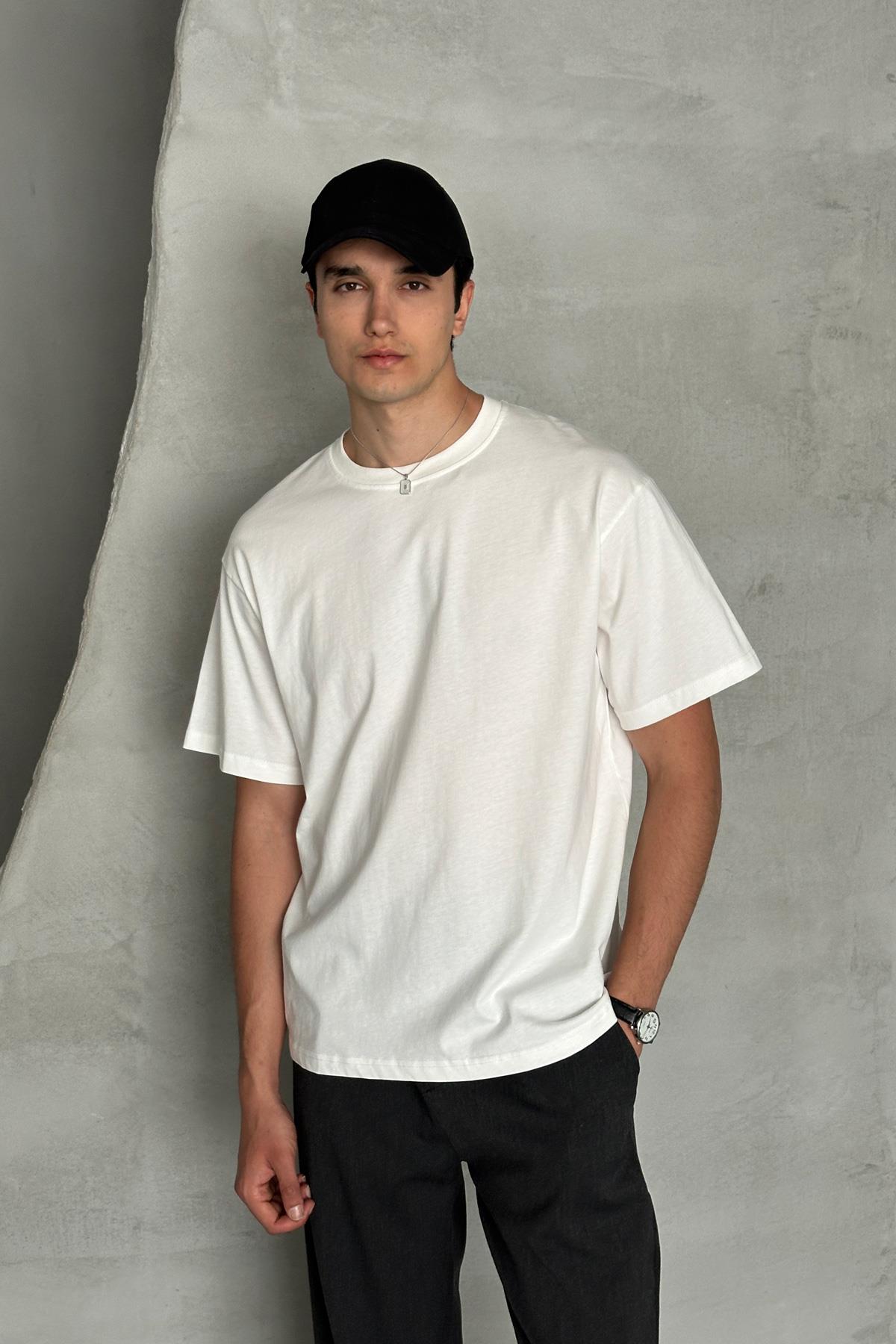 Erkek %100 Pamuk Oversize Basic T-shirt Beyaz