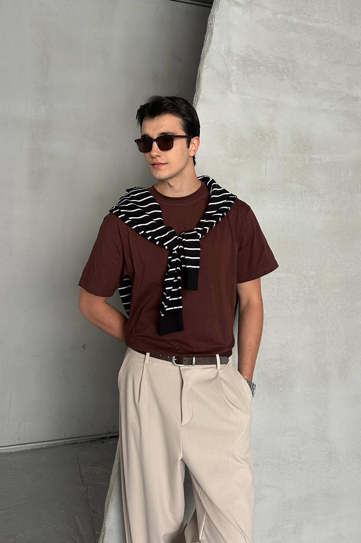Erkek %100 Pamuk Oversize Basic T-shirt Koyu Kahve
