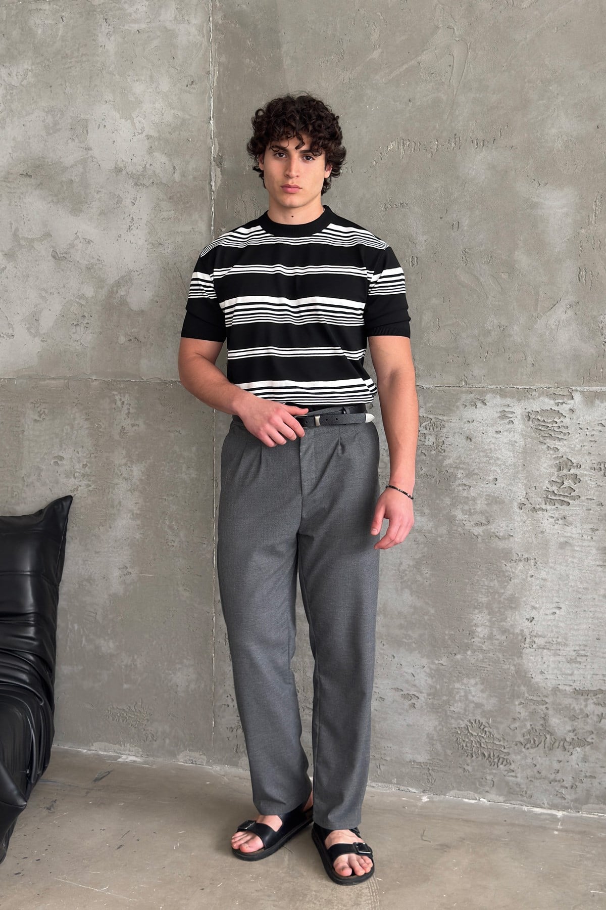 Erkek Bisiklet Yaka Oversize Çizgili Triko T-shirt Siyah