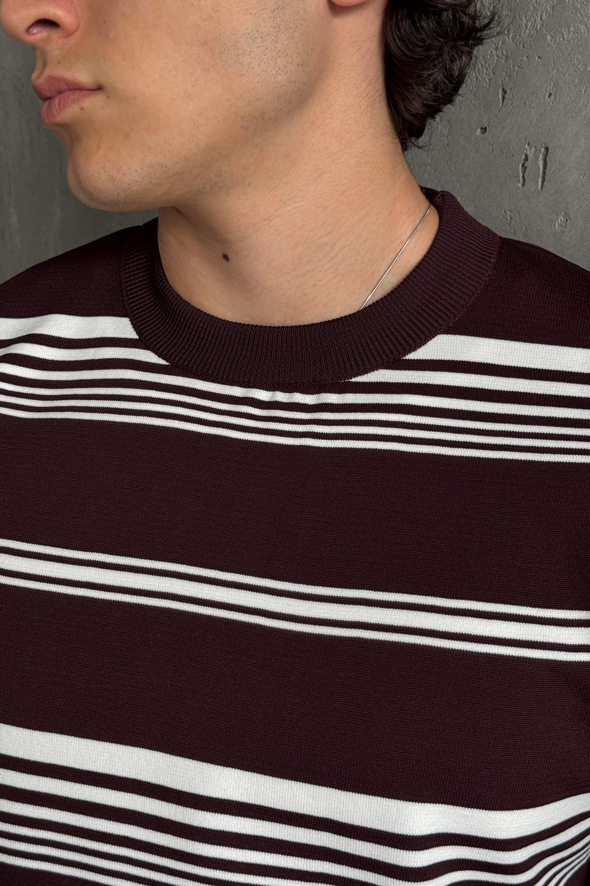 Erkek Bisiklet Yaka Oversize Çizgili Triko T-shirt Bordo