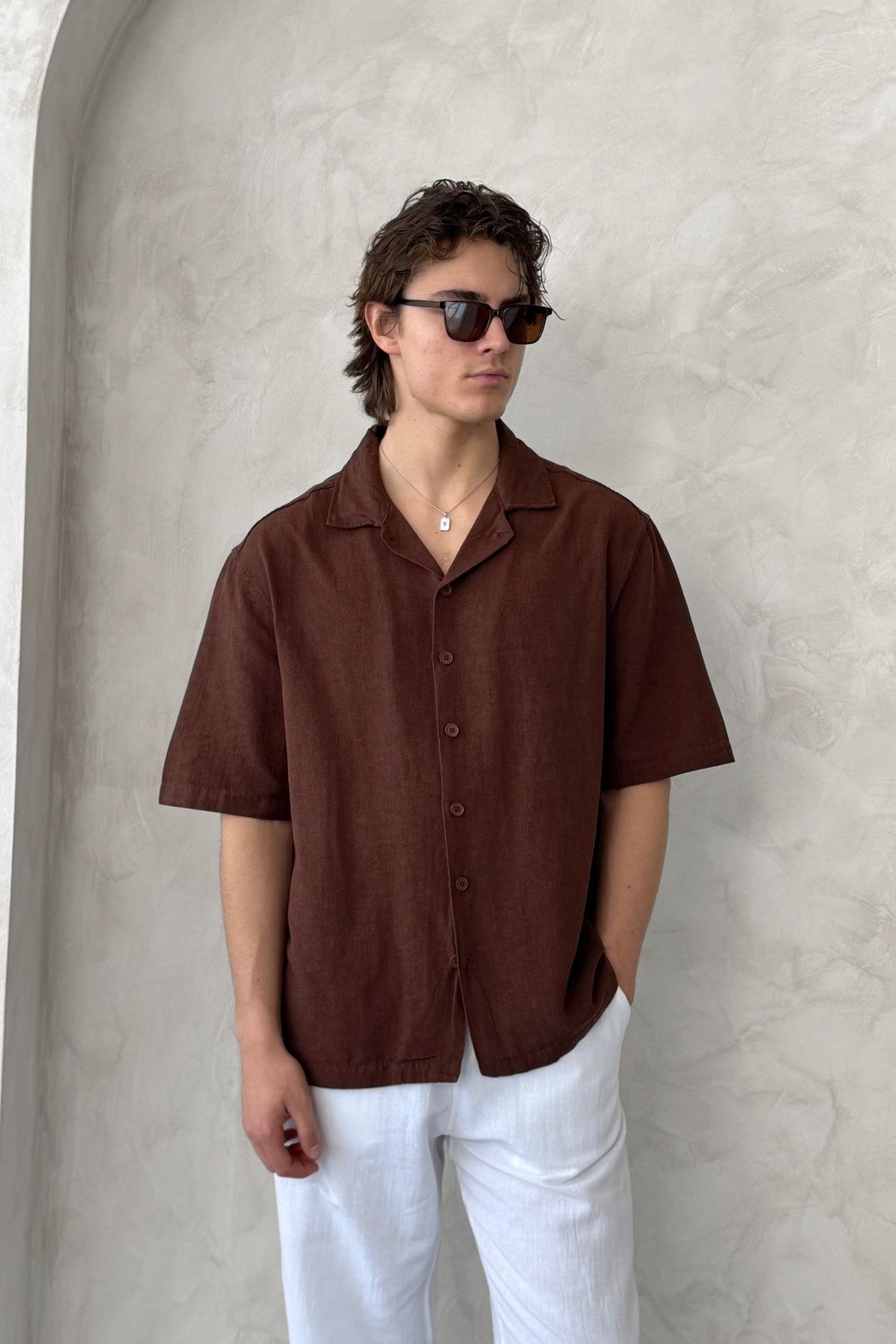 Erkek Oversize Apaş Yaka Kısa Kollu Keten Gömlek Kahverengi