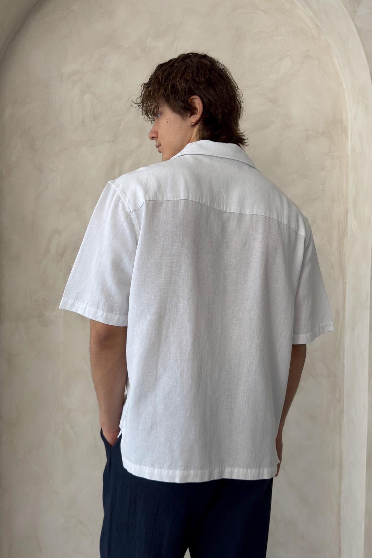 Erkek Oversize Apaş Yaka Kısa Kollu Keten Gömlek Beyaz