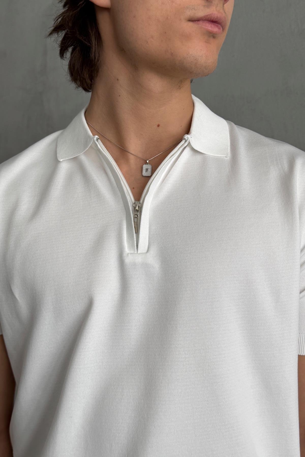 Erkek Oversize Fermuarlı Polo Yaka Triko T-Shirt Beyaz