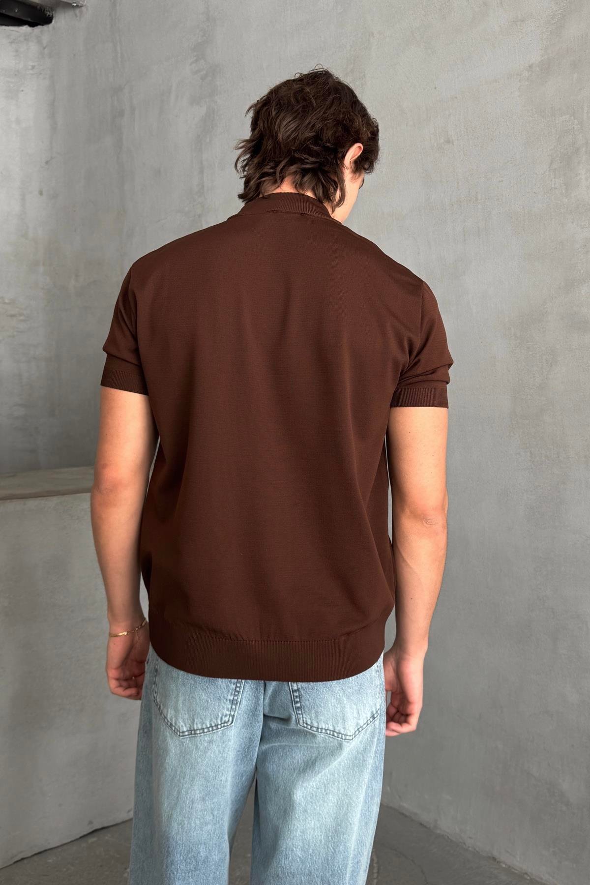 Erkek Oversize Yarım Balıkçı Triko T-shirt Kahverengi
