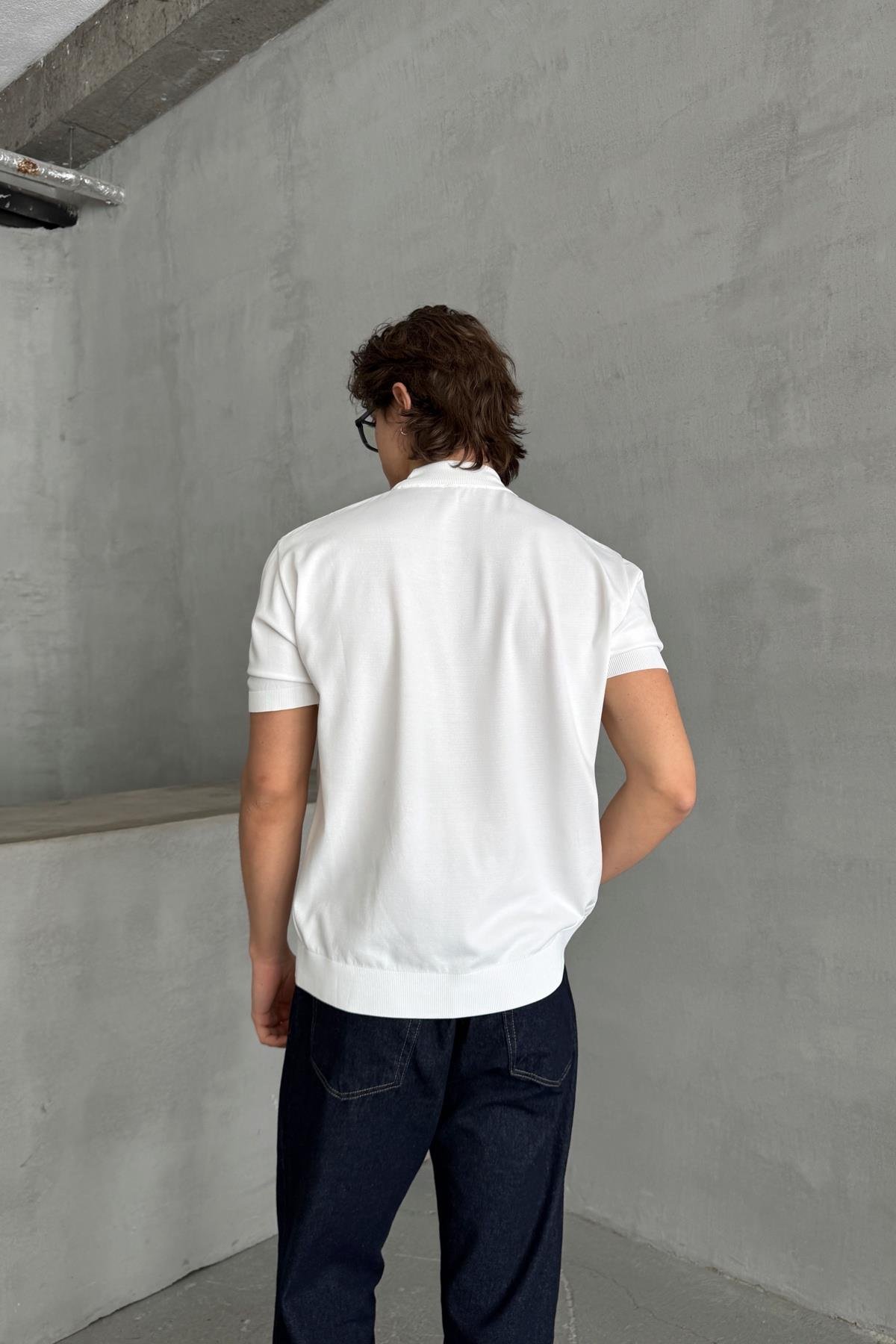 Erkek Oversize Yarım Balıkçı Triko T-shirt Beyaz