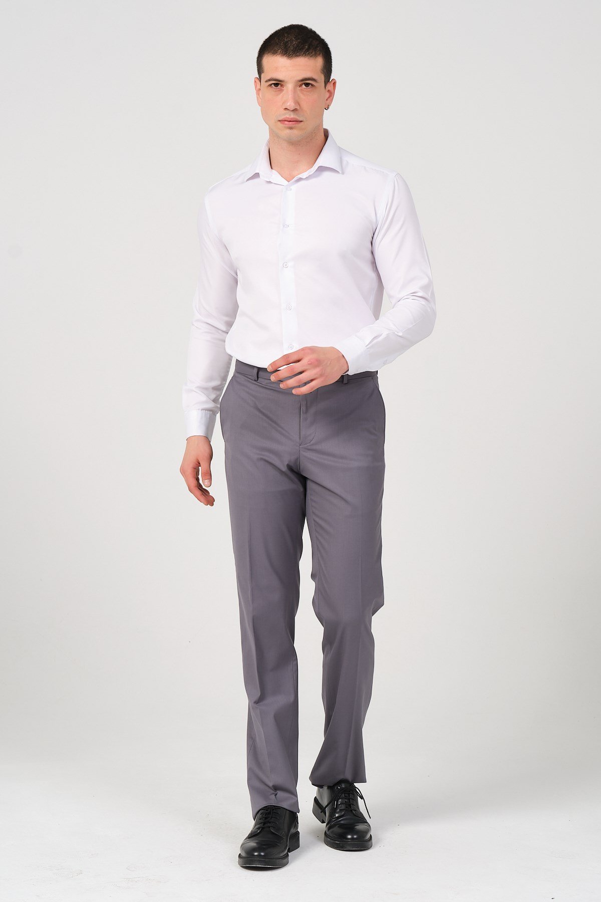 Erkek Regular Fit Kumaş Pantolon Gri