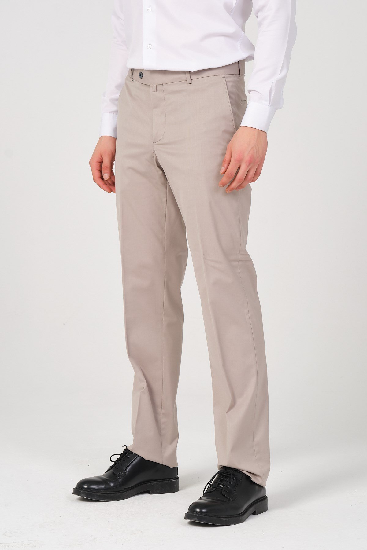 Erkek Regular Fit Kumaş Pantolon Krem